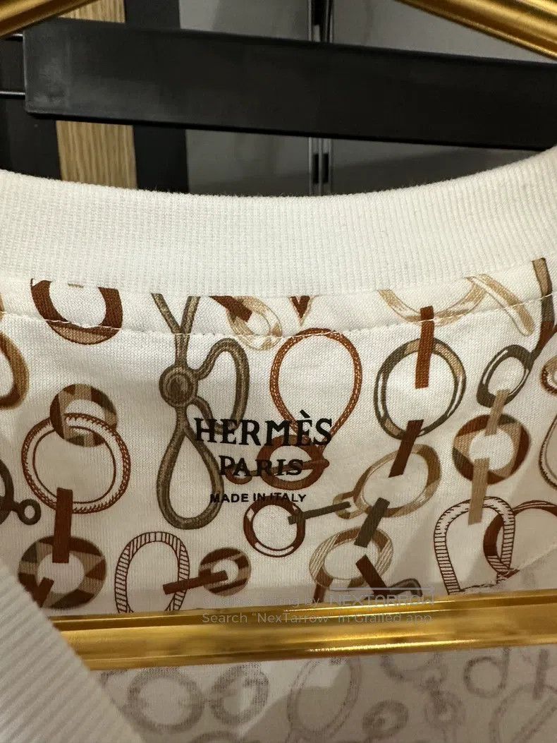 Hermes Hermes Short Sleeve T-shirt with Classic 'Rotating Rhythm' Size XS / US 0-2 / IT 36-38 - 3 Thumbnail