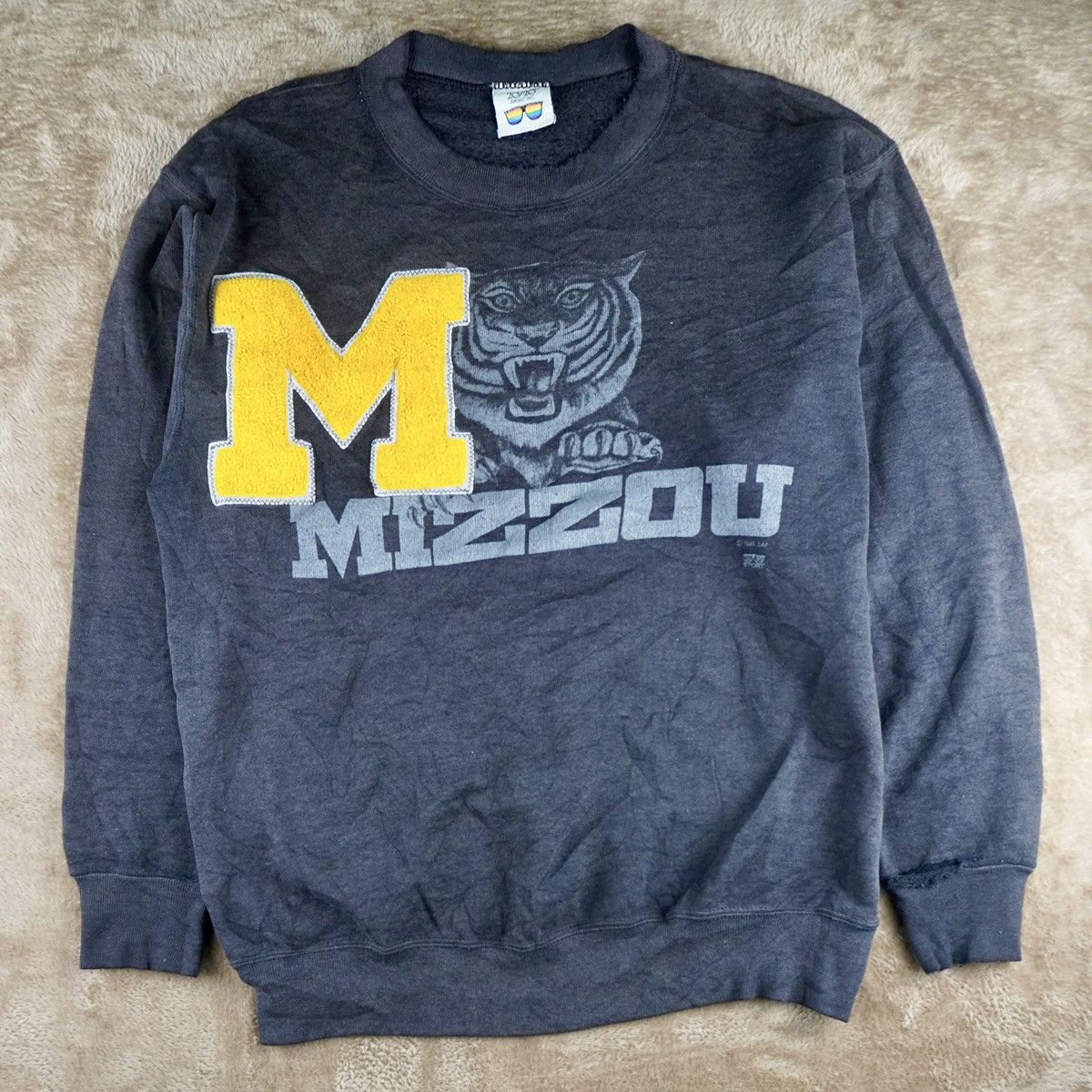 Vintage Vtg 80 University Missouri MIZZOU Tigers M Rugged Football Size US M / EU 48-50 / 2 - 2 Thumbnail