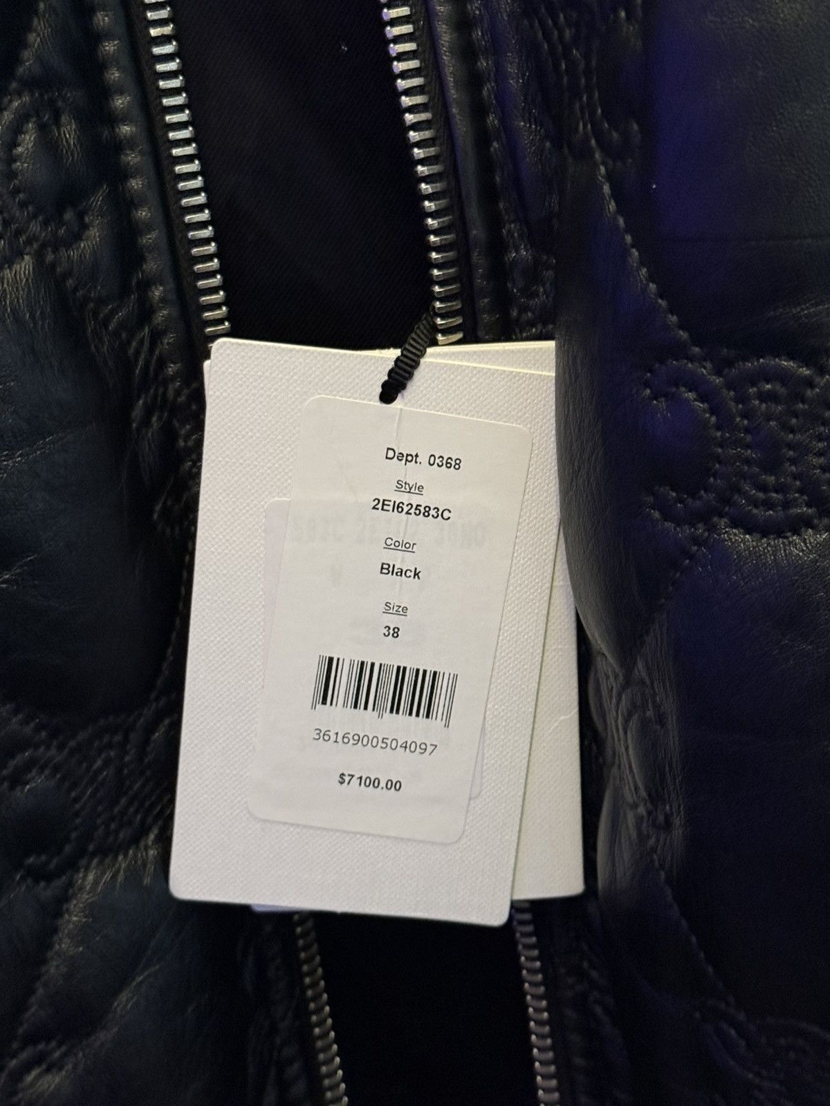 Celine CELINE TRIOMPHE BOMBER JACKET IN SOFT LAMBSKIN Size US S / EU 44-46 / 1 - 3 Thumbnail