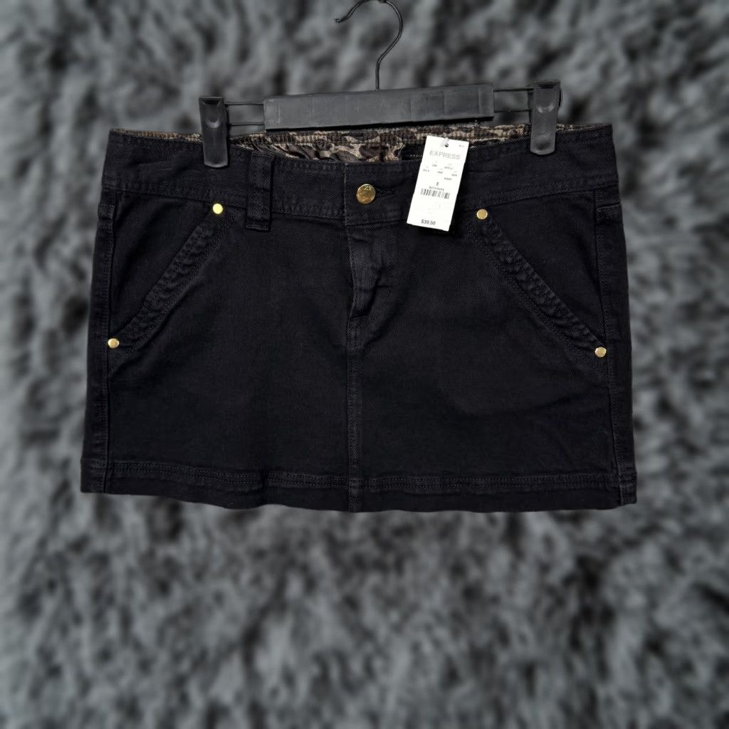 Express Express X2 Denim Mini Skirt 8 Black Pockets Casual Retro Y2K Club Going Out Womens Size 30" / US 8 / IT 44 - 1 Thumbnail