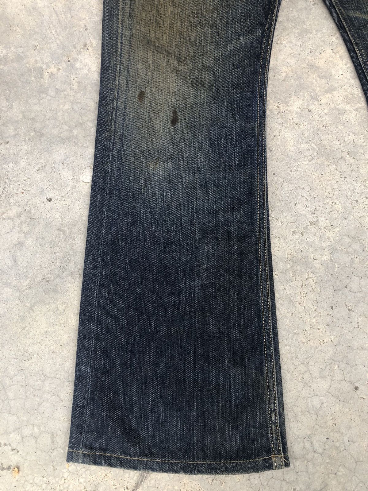 If Six Was Nine Taverniti Flared Jeans Mudwash Distressed Jeans Size US 33 - 6 Thumbnail