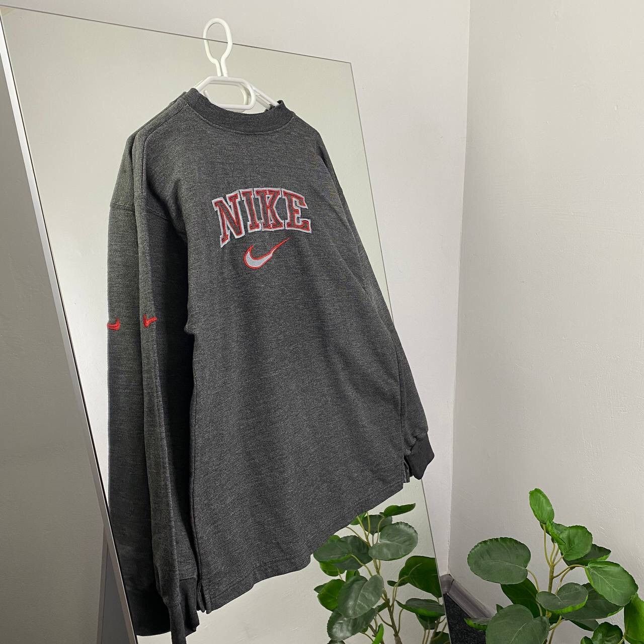 Nike 90s Vintage Nike Sweatshirt Swoosh Boxy Fit Size US XL / EU 56 / 4 - 1 Thumbnail