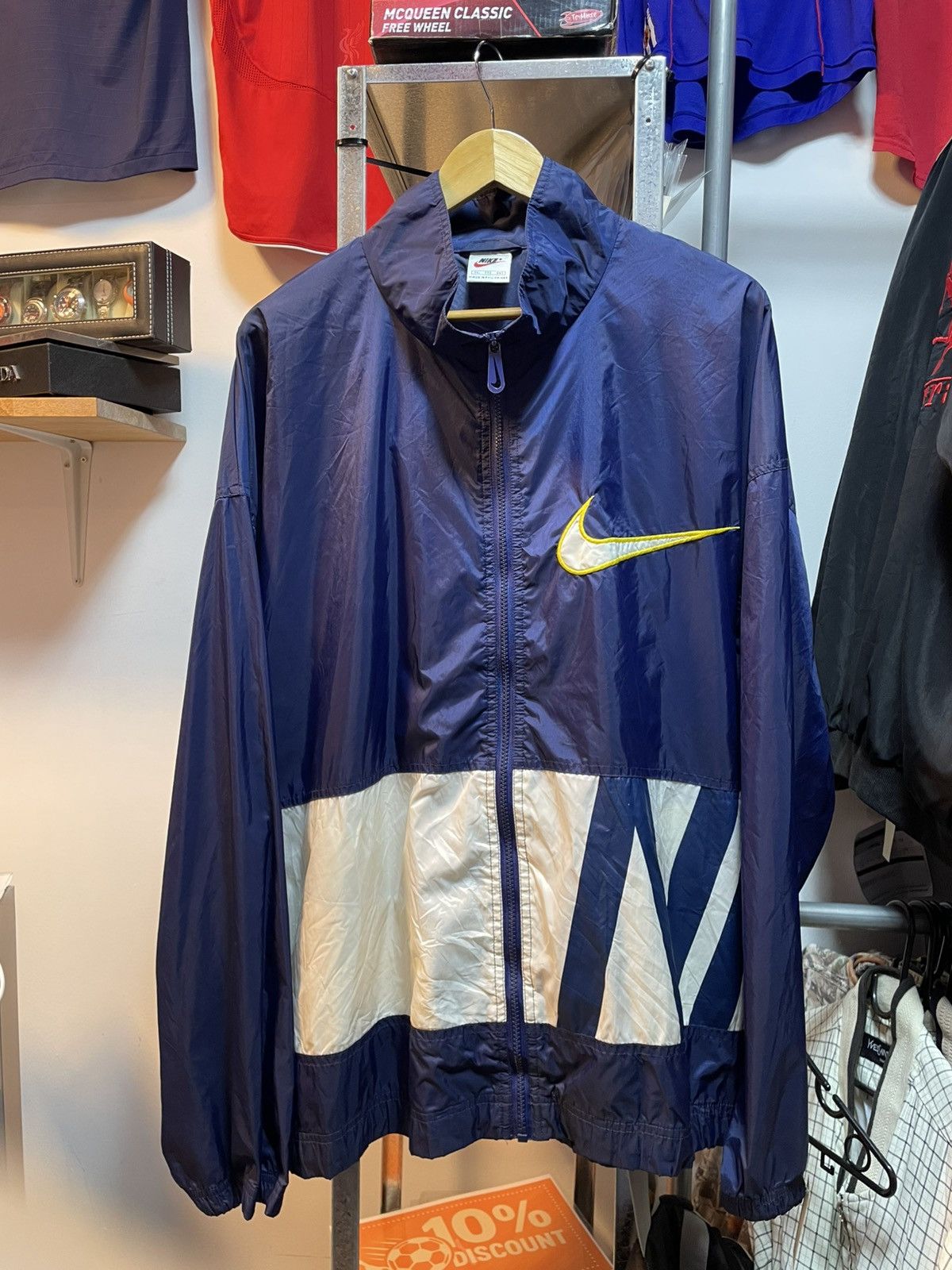 Nike Vintage Nike Windbreaker Jacket Size US XXL / EU 58 / 5 - 1 Thumbnail