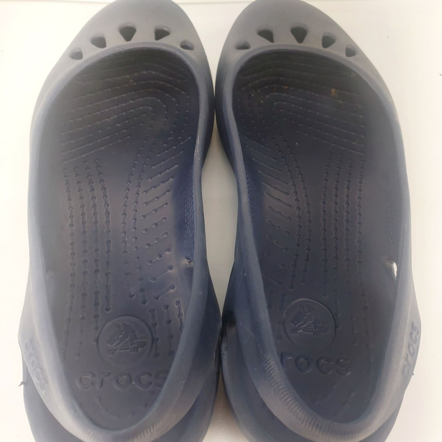 Crocs Crocs Taylor Navy Blue Flat Slip On Beach Women 9M Rubber Lightweight Comfort Slip Resistant Waterproof Casual Ballet Flat Shoes Size US 9 / IT 39 - 7 Thumbnail