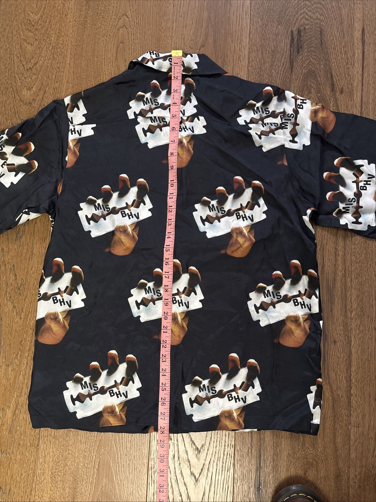 Misbhv MISBHV Razor Blade SS2019 Size Small Size US S / EU 44-46 / 1 - 6 Thumbnail
