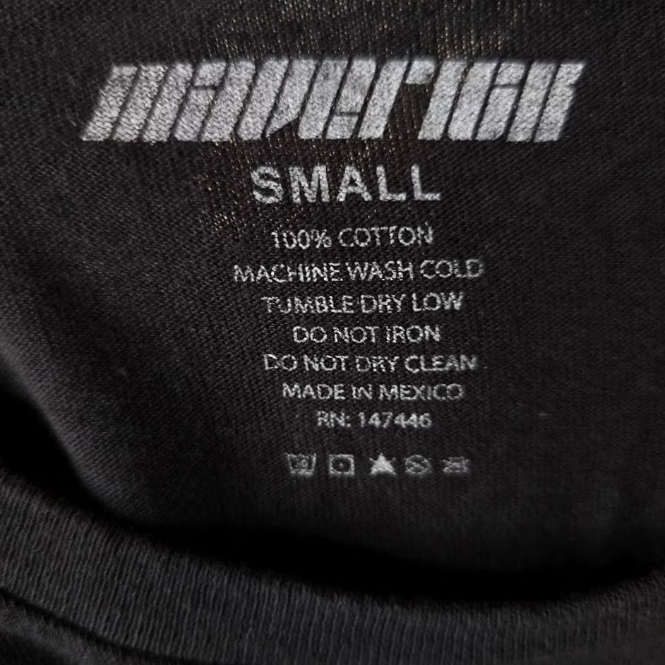 Vintage Maverick T Shirt Mens Small Black Logan Paul Streetwear Wink Smile Shirt Mens Black Streetwear Size US S / EU 44-46 / 1 - 6 Thumbnail