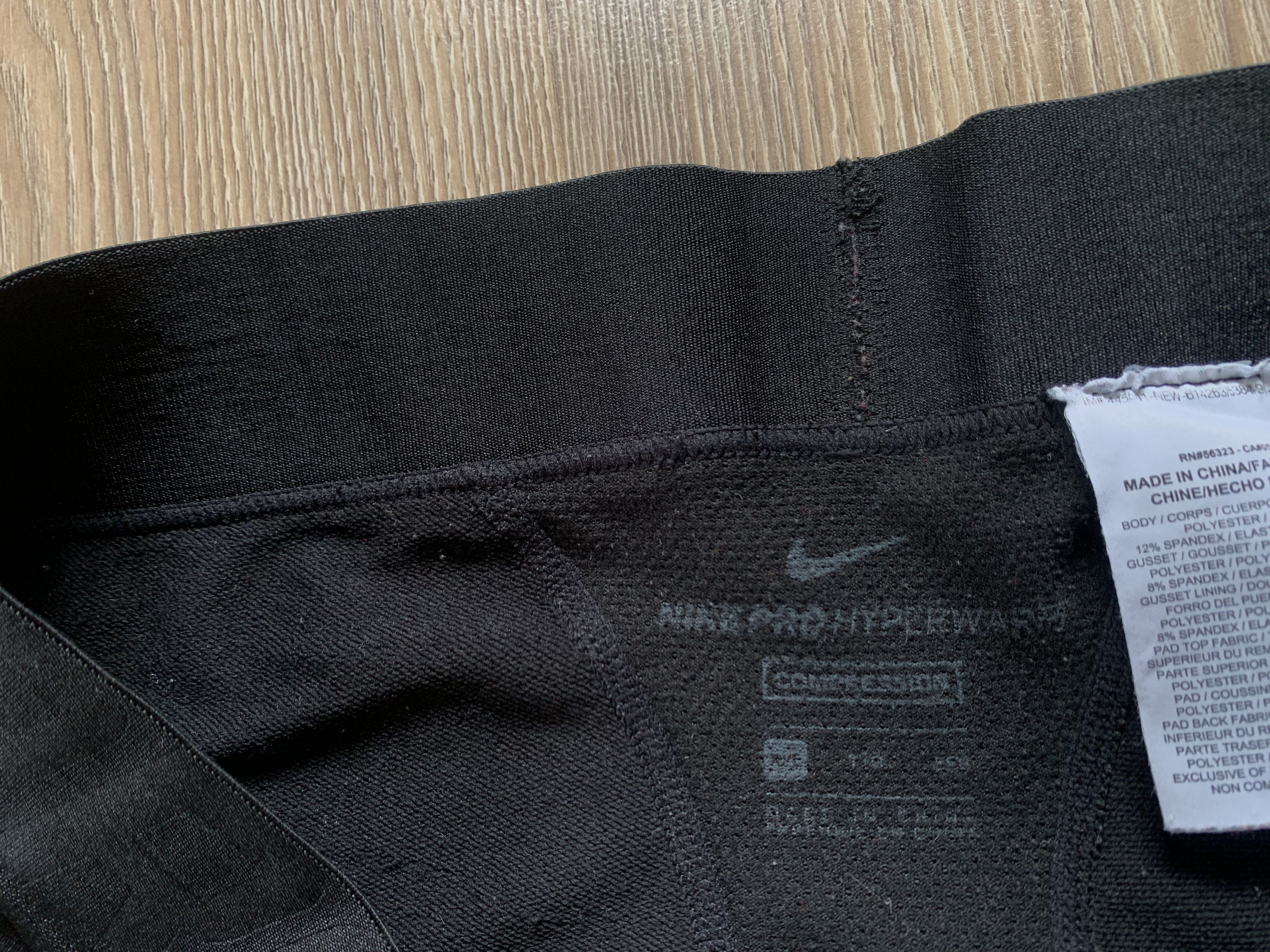 Nike Nike Pro Hyperwarm Aeroloft Compression Padded Tights Size US 38 / EU 54 - 10 Thumbnail