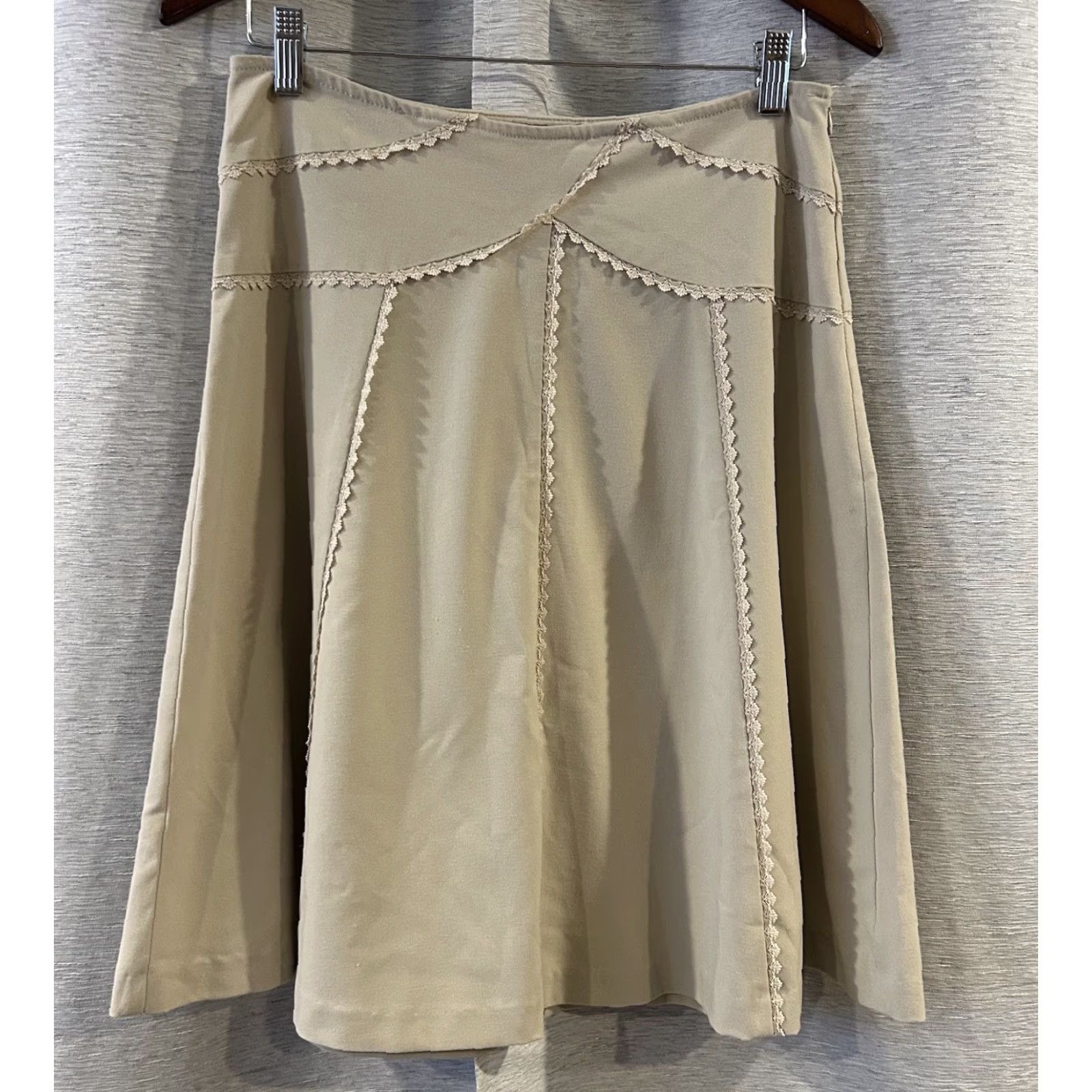 XOXO VINTAGE Y2K XOXO Beige Midi Skirt Women 5/6 A-Line Festival Juniors Solid Waist 29 Length 22 Size 27" / US 4 / IT 40 - 2 Thumbnail