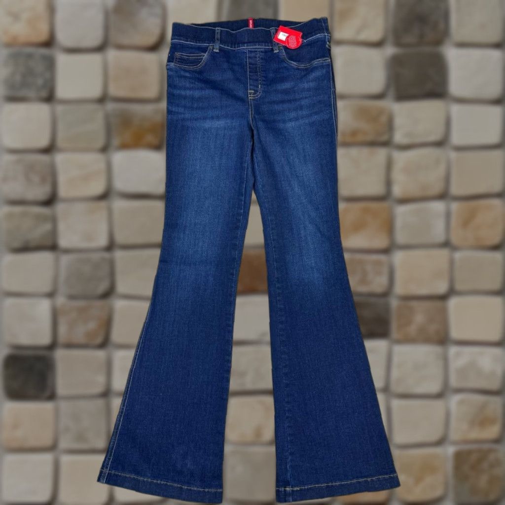 Spanx Spanx Jeans Womens 30x32 Medium Blue Denim Cotton Stretch Flared Mid Rise 30 32 Regular Color: Blue Brand: Spanx Theme: Classic Modern Womens Jeans Size 30" / US 8 / IT 44 - 1 Thumbnail