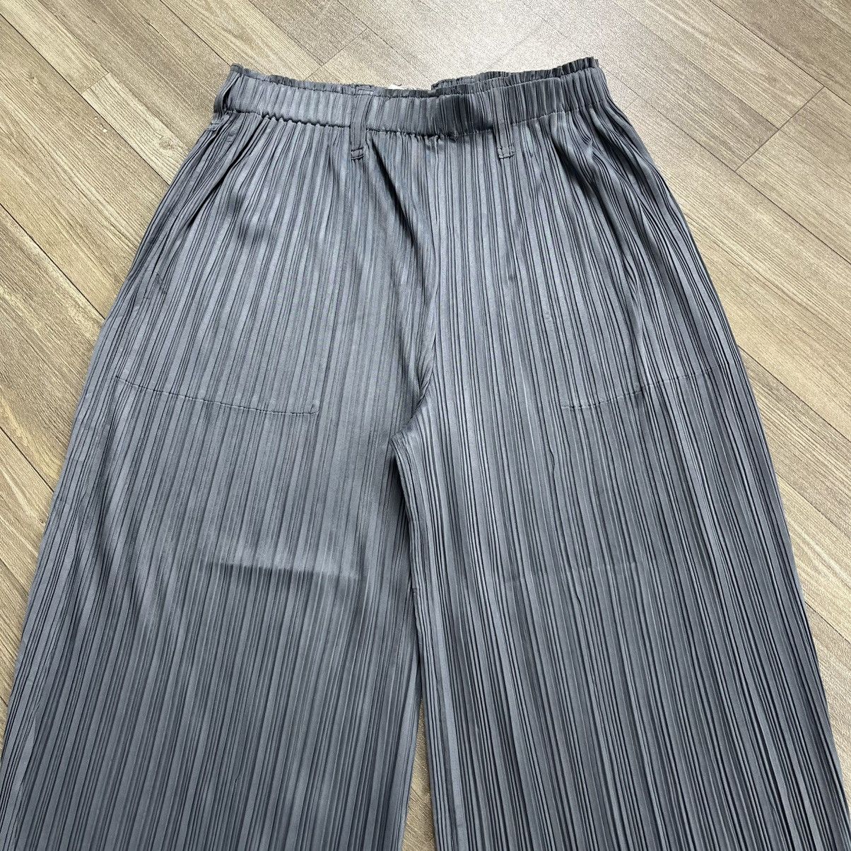 Pleats Please Issey Miyake Vintage Pleats Please Issey Miyake Wide Leg Pants Dark Gray Size US 28 / EU 44 - 7 Thumbnail