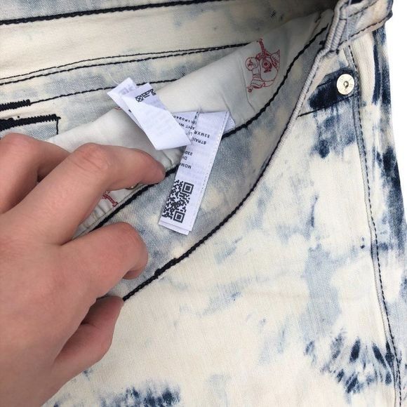 True Religion EXTREMELY RARE MISSPRINTED True Religion Jeans Size 38 Upsid Size US 38 / EU 54 - 6 Thumbnail