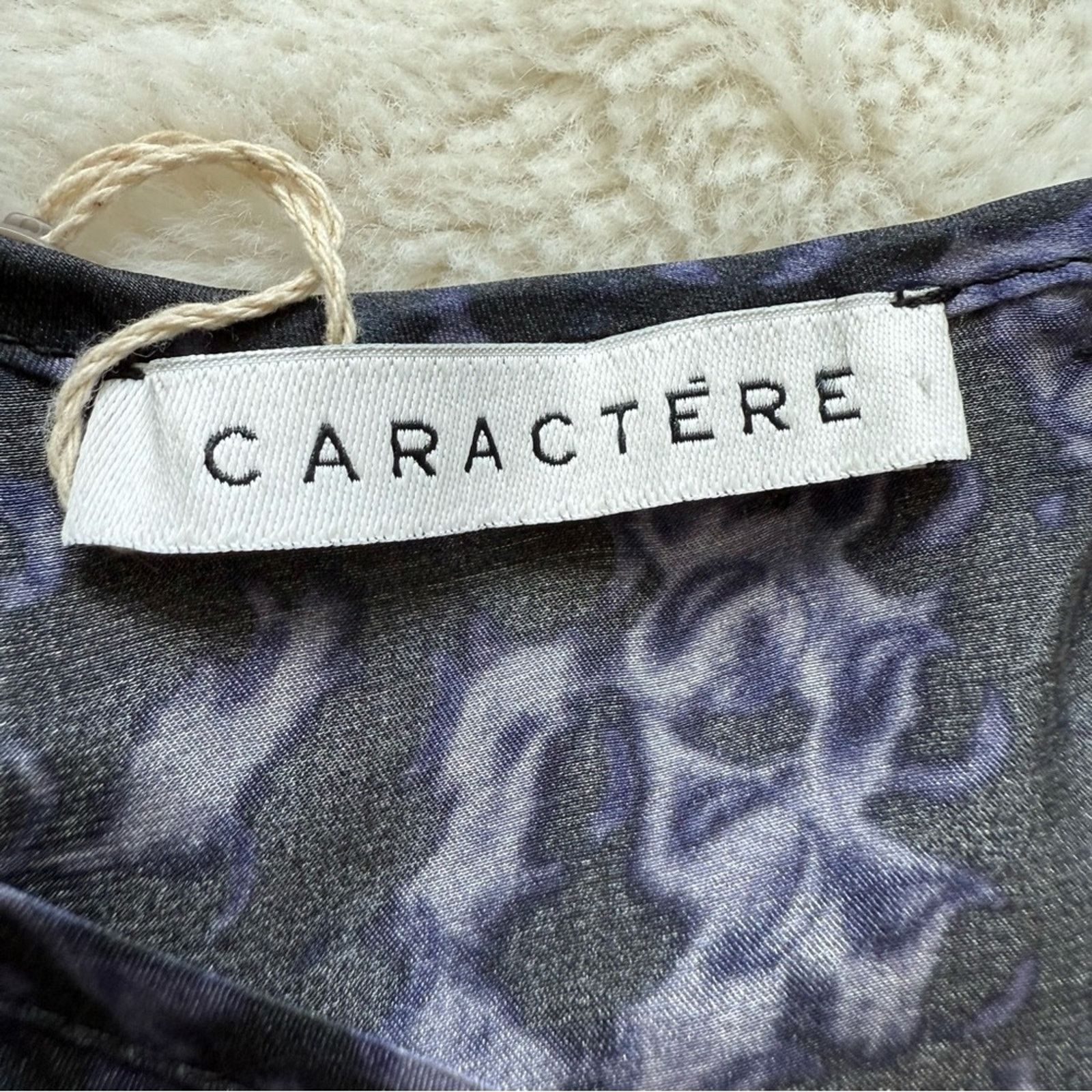 Other NWT!! CARACTERE women animal print silk dress size M 516$ Size M / US 6-8 / IT 42-44 - 8 Thumbnail