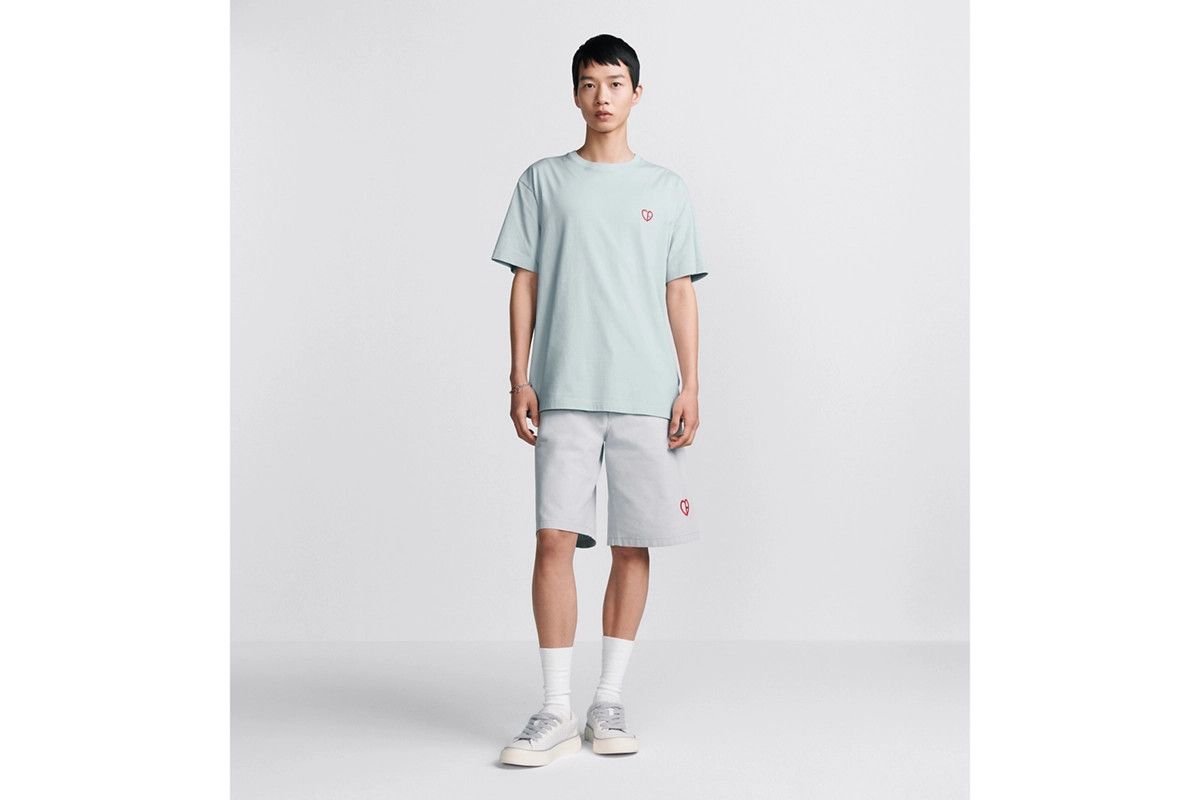 Dior o1bcso1str0226 CD Heart Relaxed-Fit T-Shirt in Grey Size US S / EU 44-46 / 1 - 5 Thumbnail