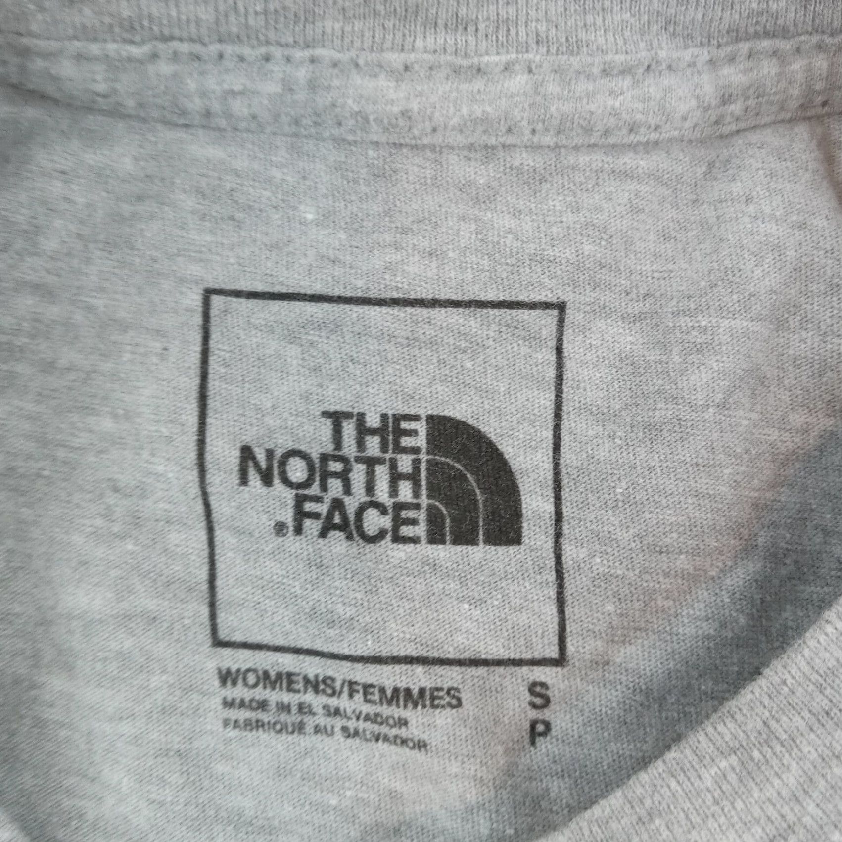 The North Face The North Face Short Sleeve Shirt Womens Small Gray Crew Neck Logo Size S / US 4 / IT 40 - 5 Thumbnail