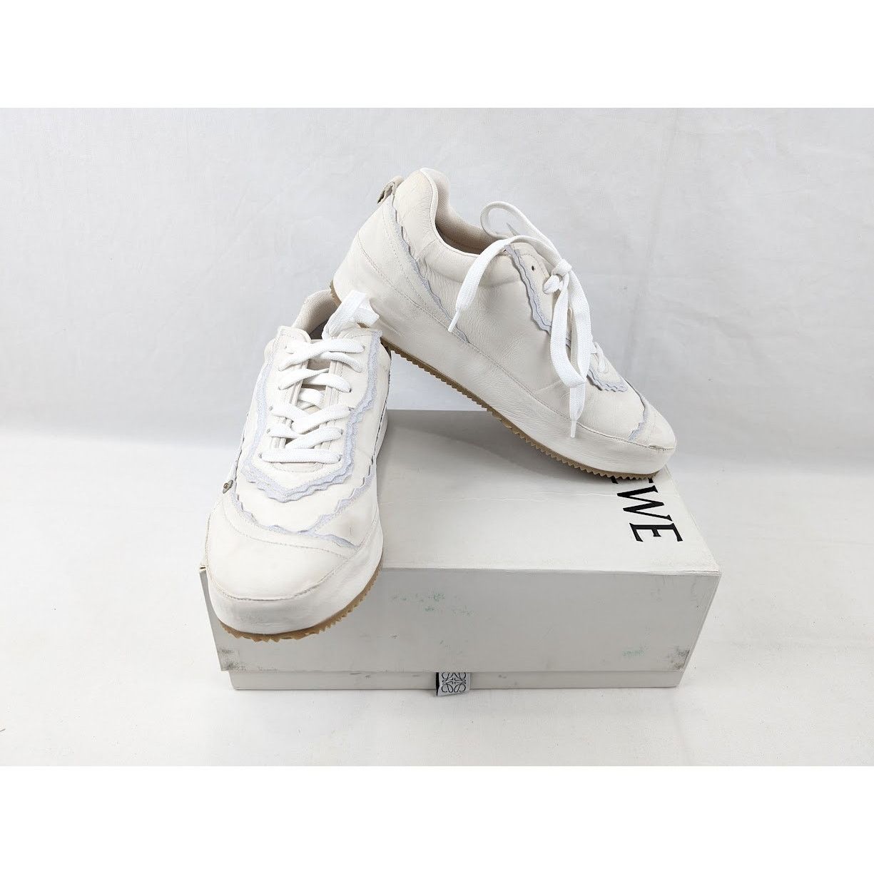 Loewe o1rshd1 Low-Top Leather Sneakers in White Size US 10 / EU 43 - 18 Thumbnail