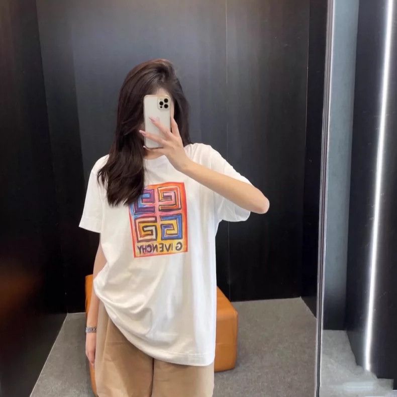 Givenchy Givenchy Painted 4G short-sleeved T-shirt Size M / US 6-8 / IT 42-44 - 8 Thumbnail