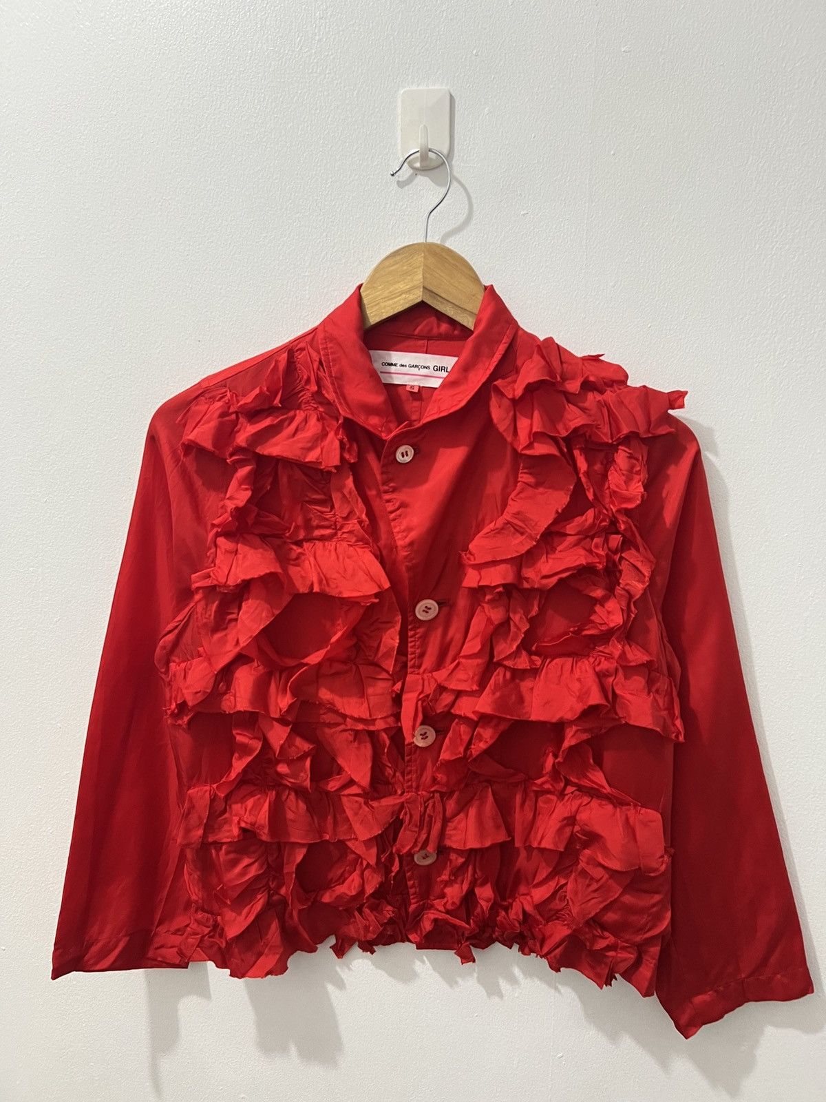 Comme des Garcons Comme des Garçons - AD2014 Red Ruffled Shirt Size S / US 4 / IT 40 - 2 Thumbnail