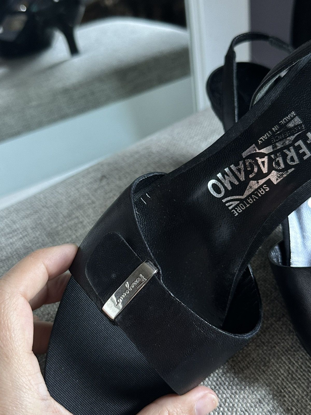 Salvatore Ferragamo Salvadore Ferragamo black heel Size US 7 / IT 37 - 9 Thumbnail