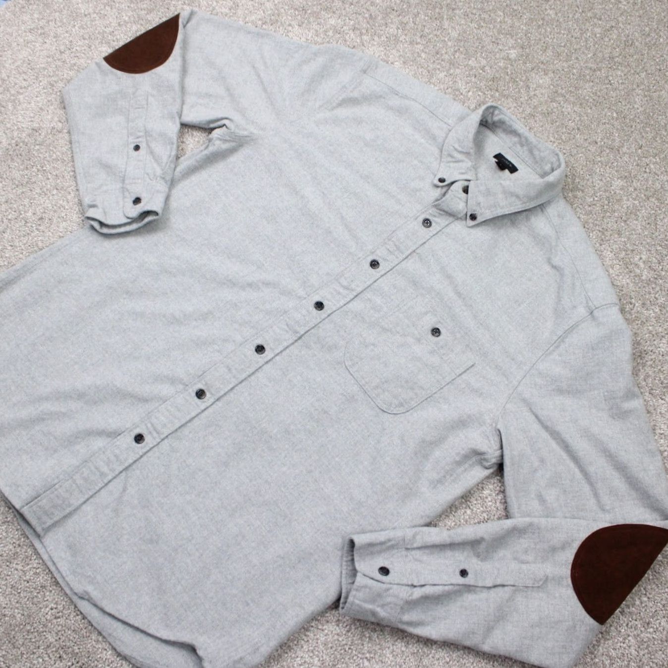 J.Crew J.CREW Shirt Mens Large Gray Cotton with Leather Elbow Patches L/S Button Down Size US L / EU 52-54 / 3 - 3 Thumbnail