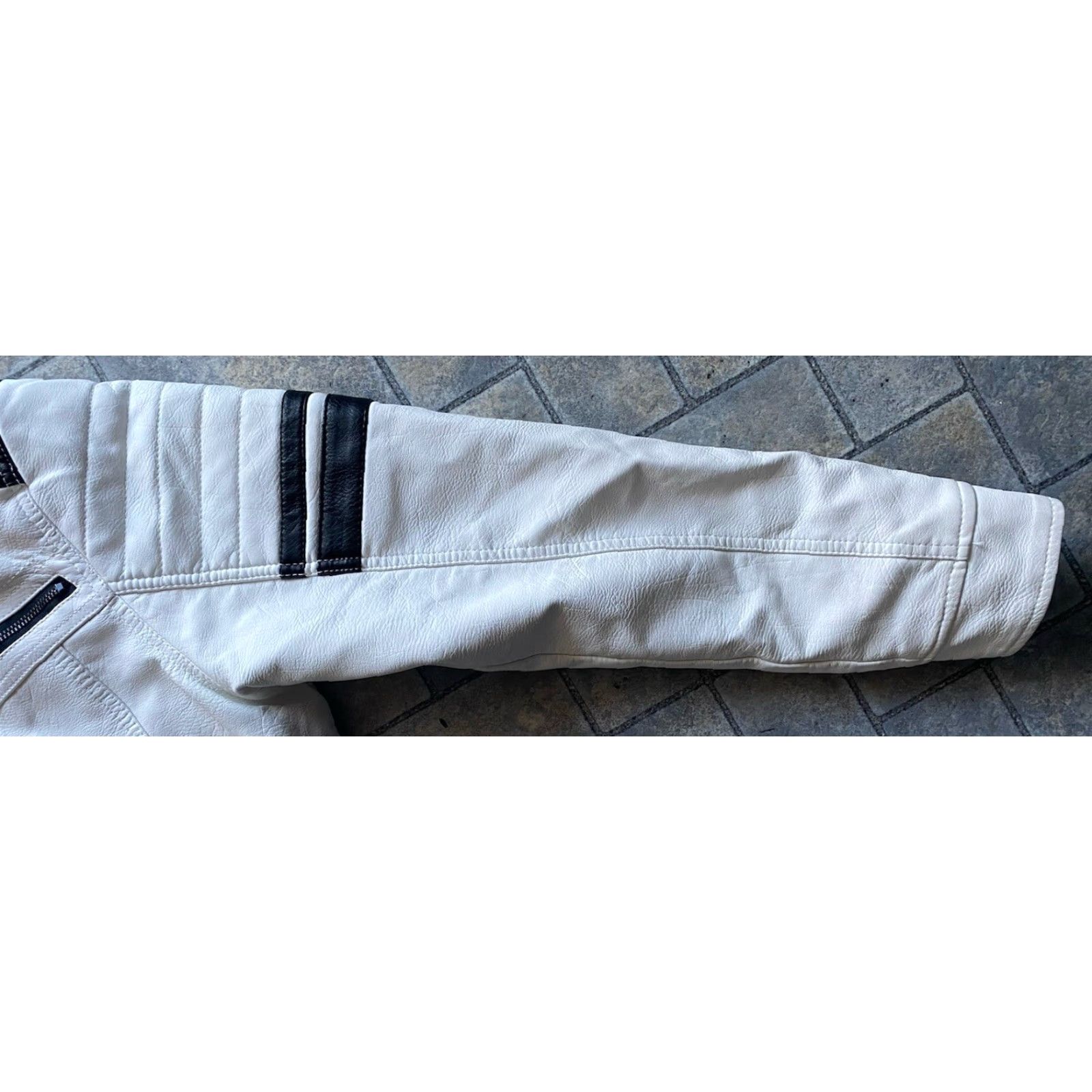 Vintage Bleu Grandeur Jacket White Size Small Mens Zip Up Polyester Jacket S White Men Size US S / EU 44-46 / 1 - 5 Thumbnail