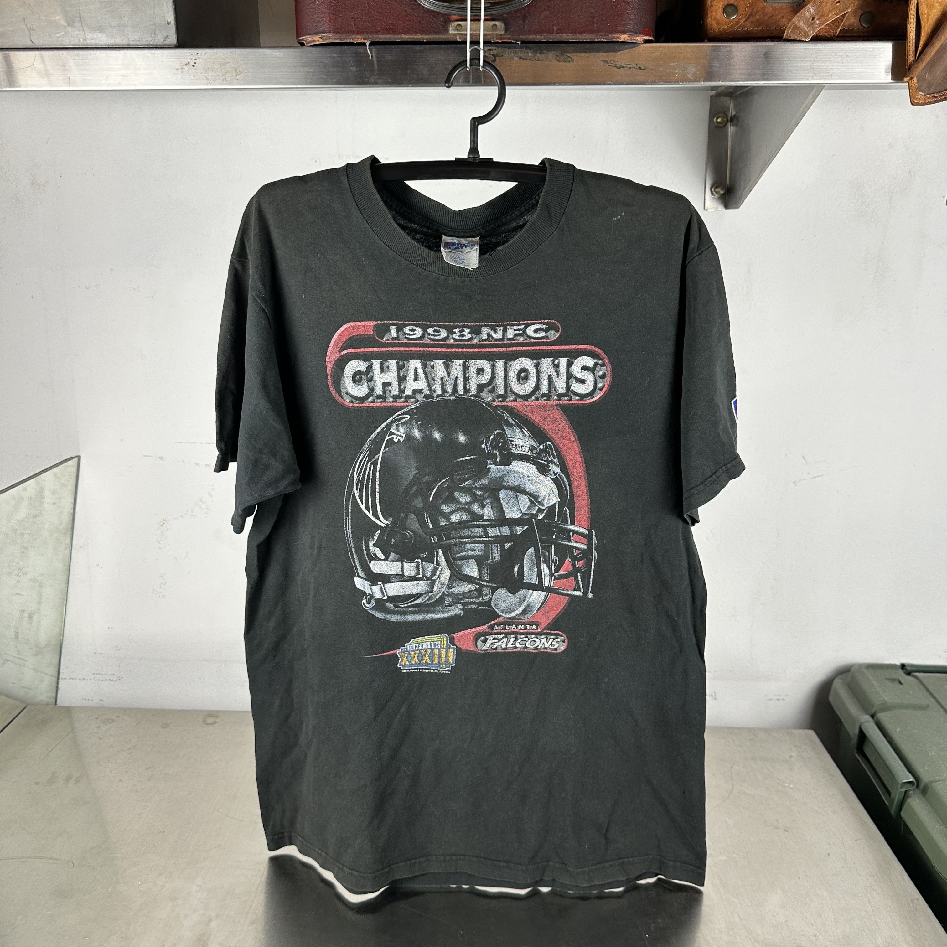Vintage 1998 Atlanta Falcons NFL NFC Champions Super Bowl T-shirt Size US L / EU 52-54 / 3 - 1 Thumbnail