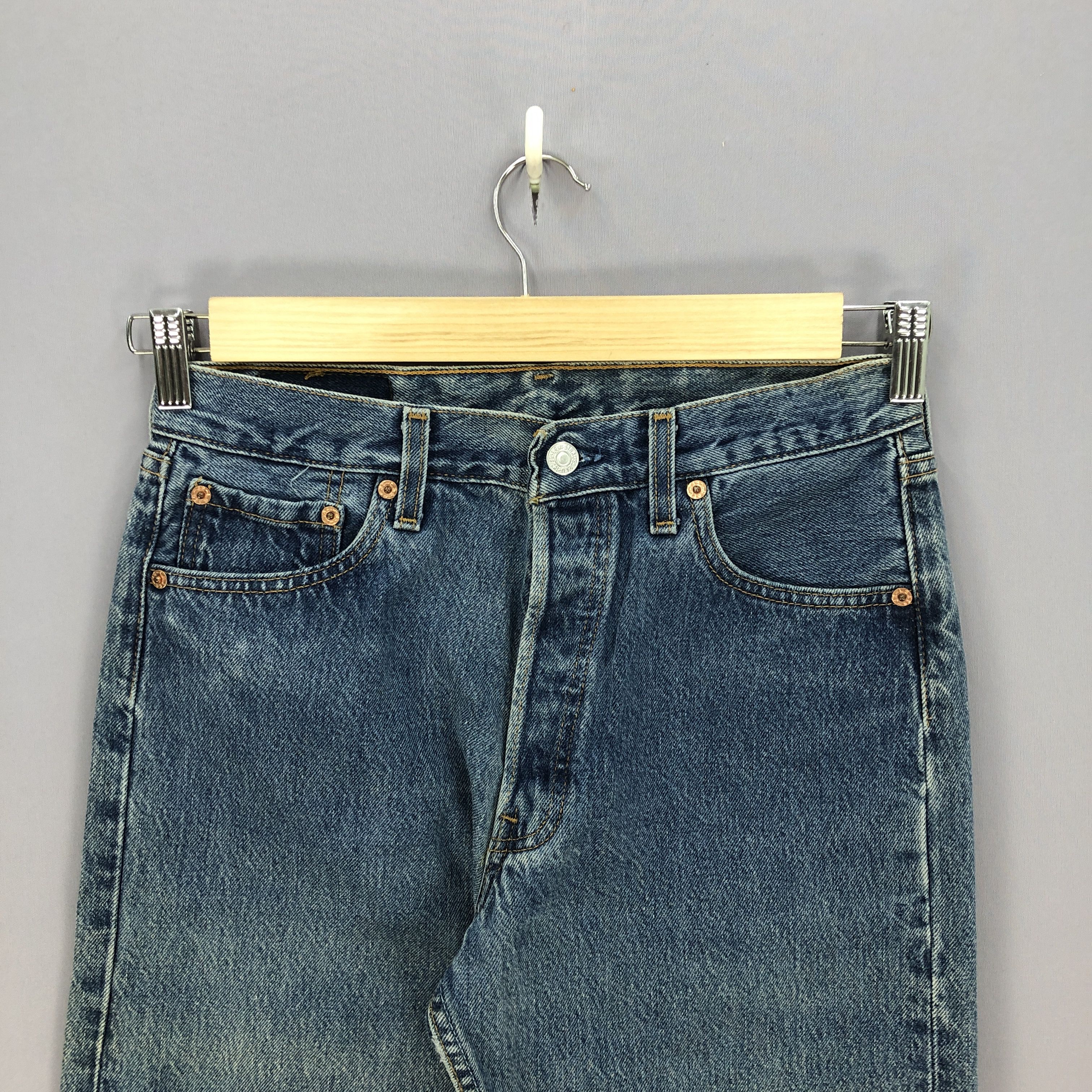 Jean × Levi's × Vintage Vintage Levis 501 Blue Jeans Levi's Faded Stone Wash Denim Size 28" / US 6 / IT 42 - 5 Thumbnail