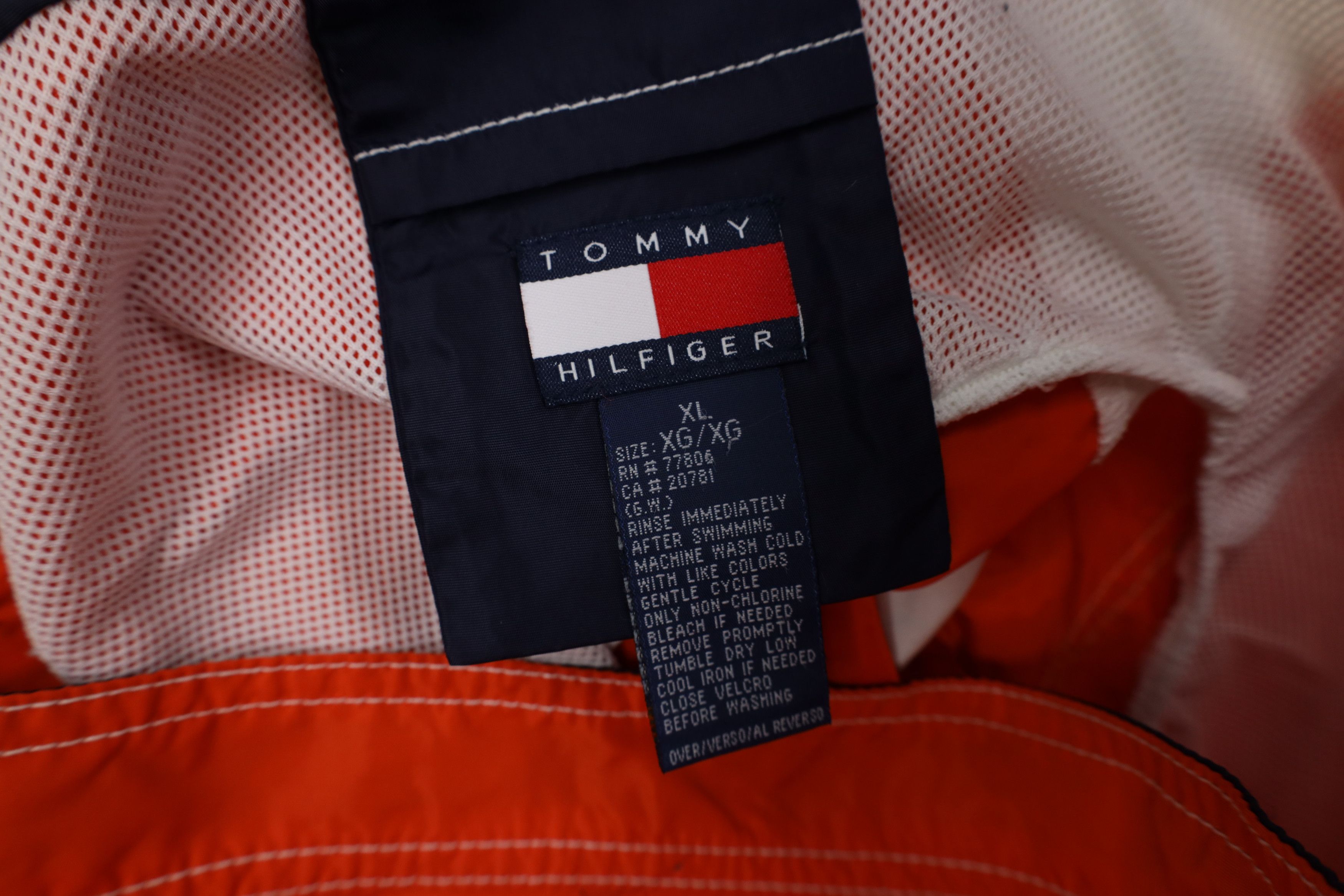 Tommy Hilfiger Vintage 90s Tommy Hilfiger Above Knee Swim Trunks Shorts Size US 36 / EU 52 - 8 Thumbnail