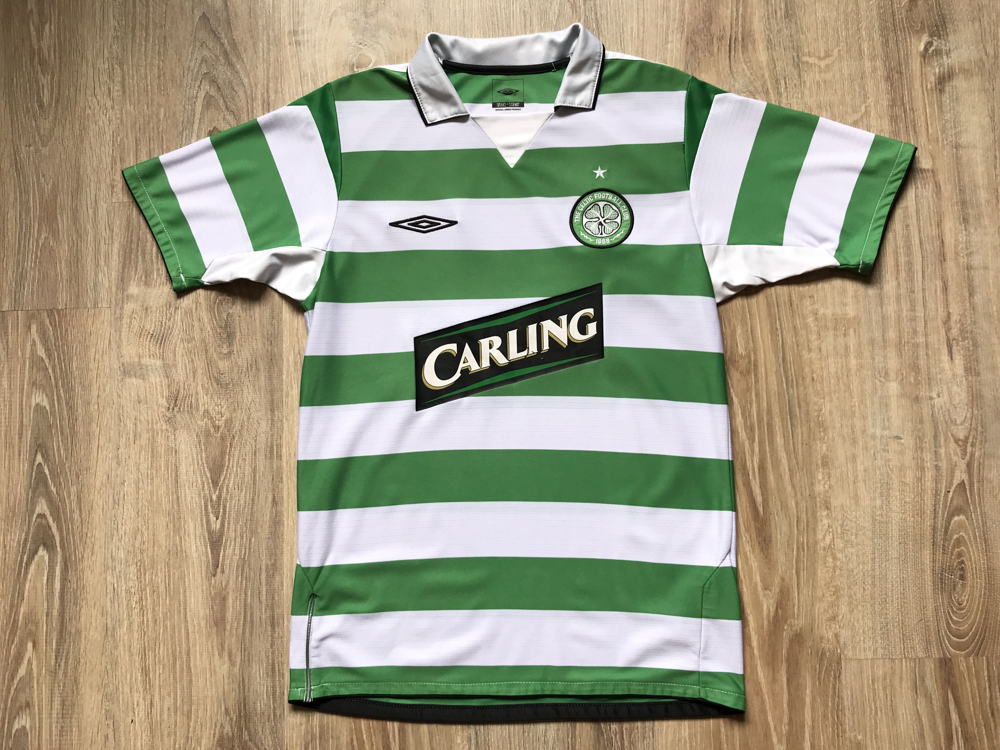 Umbro Vintage Umbro Celtic Home Shirt 2004-2006 Size US S / EU 44-46 / 1 - 1 Thumbnail