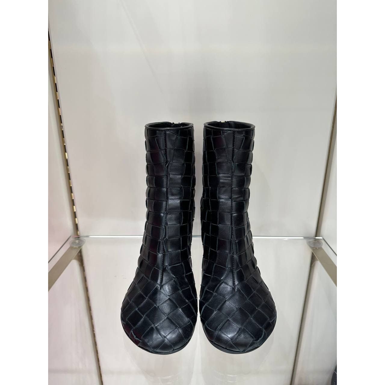 Bottega Veneta Bottega Veneta Intrecciato Black Leather Ankle Boots Sz.36 Size US 6 / IT 36 - 2 Thumbnail