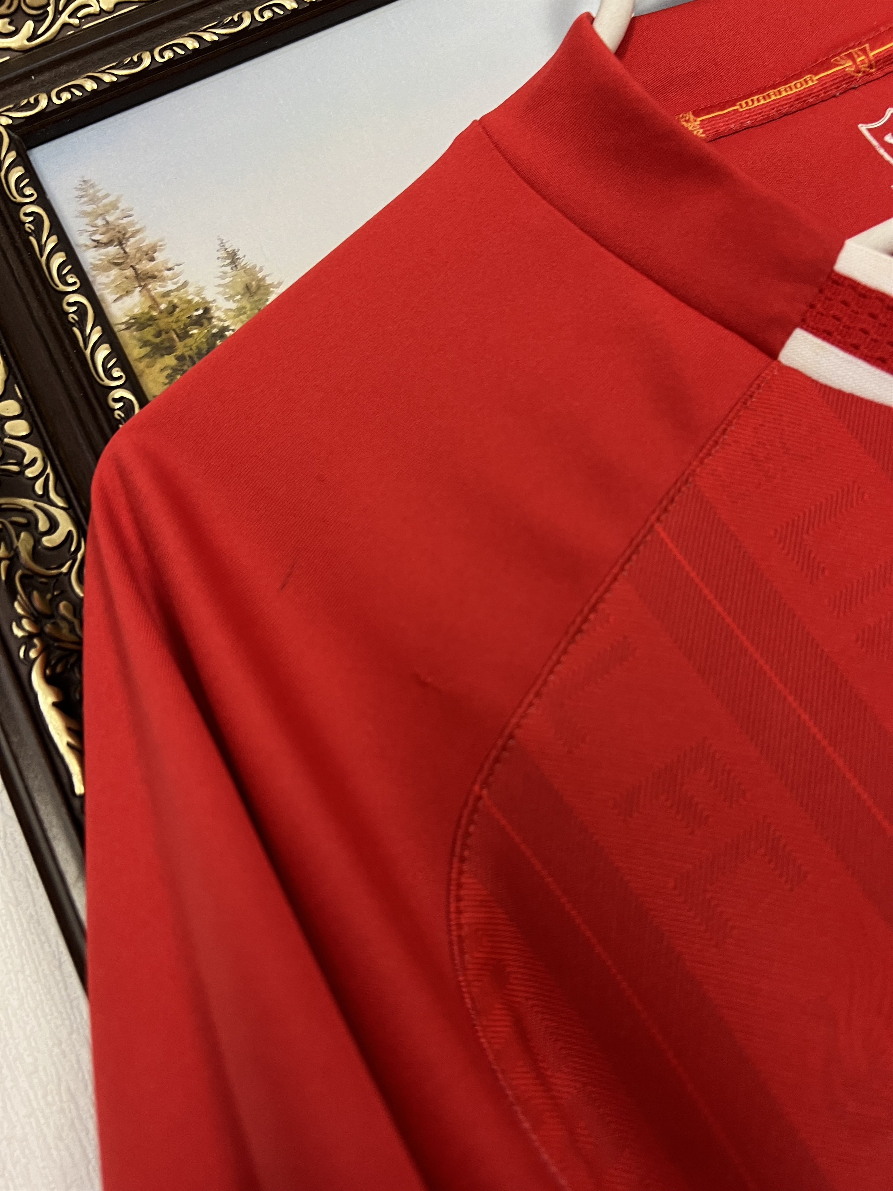Warrior Liverpool Home football shirt 2013 Soccer Jersey Trikot Size US L / EU 52-54 / 3 - 8 Thumbnail