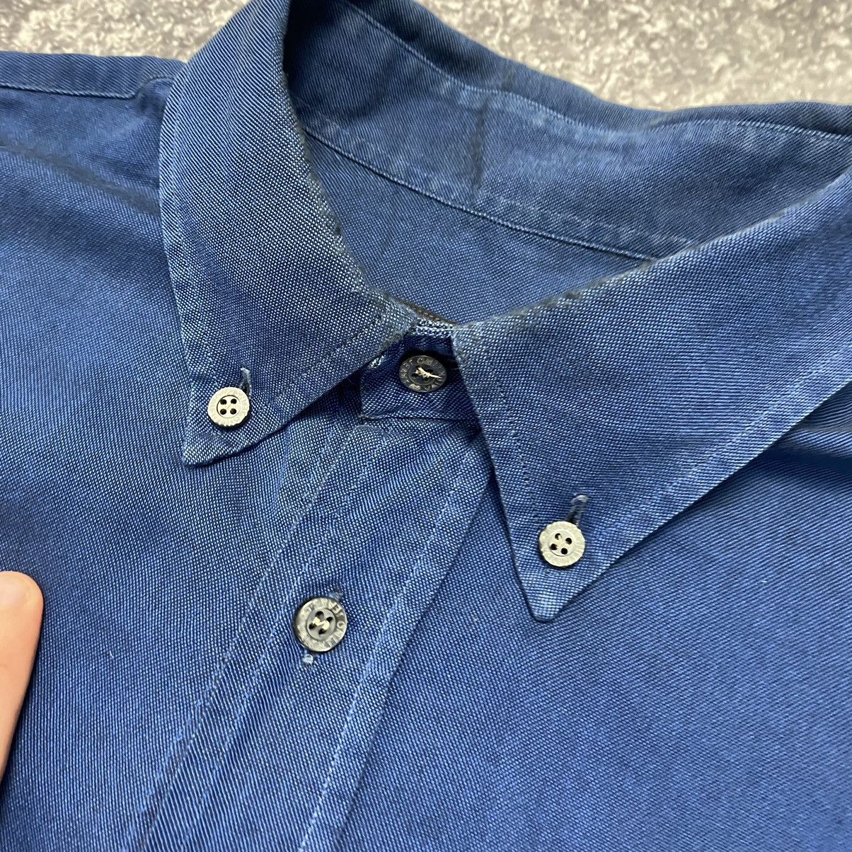 Valentino Luxury Valentino Jeans Small Basic logo Blue vintage shirt Size US L / EU 52-54 / 3 - 5 Thumbnail