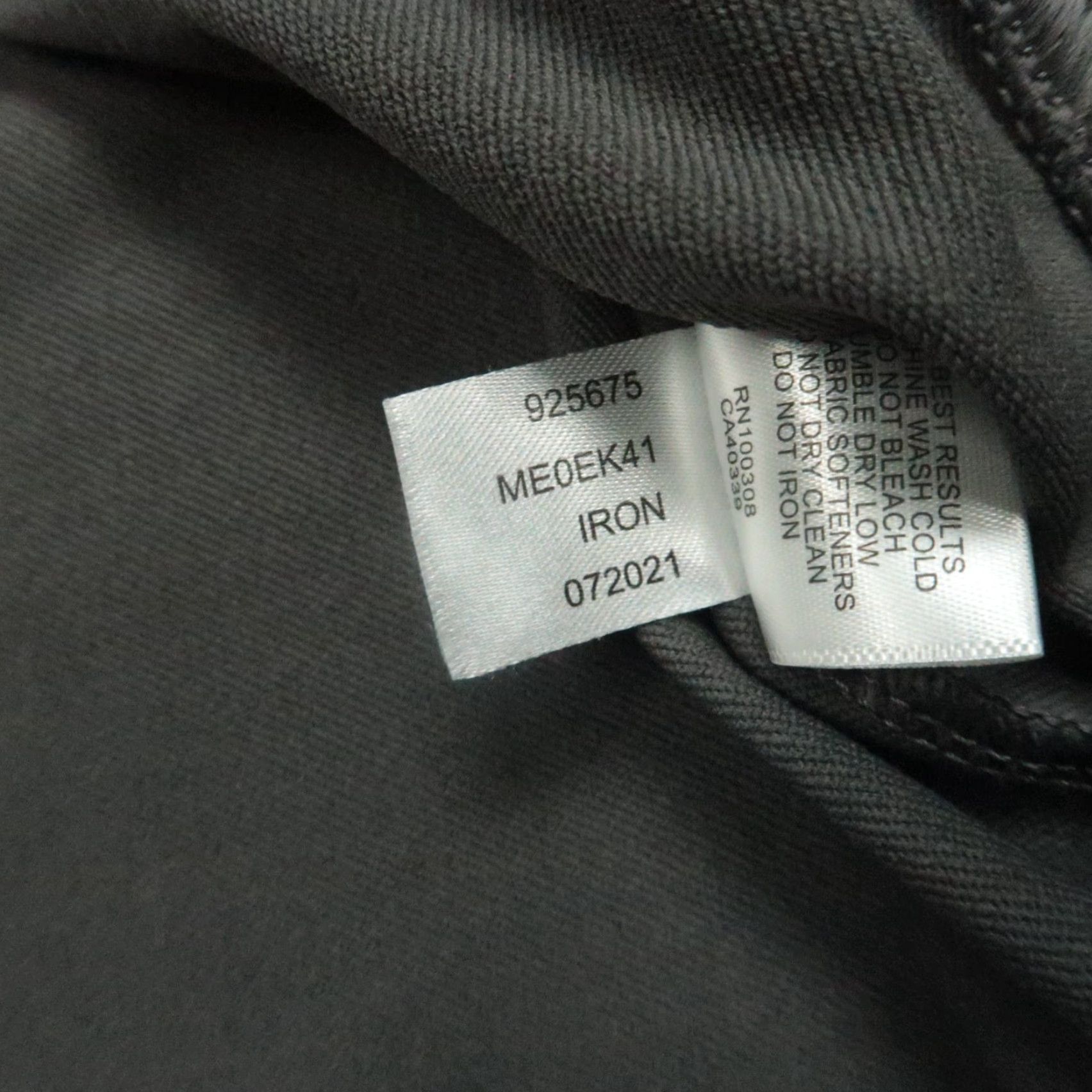 Peter Millar Peter Millar Pullover Vest Large Mens Iron Gray Perth Performance Quarter Zip Size US L / EU 52-54 / 3 - 5 Thumbnail