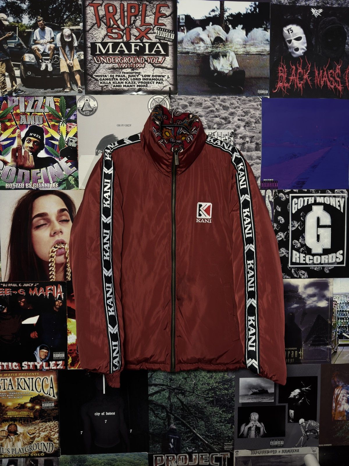 Karl Kani Karl Kani Reversible Corduroy Puffer Jacket Size US M / EU 48-50 / 2 - 4 Thumbnail