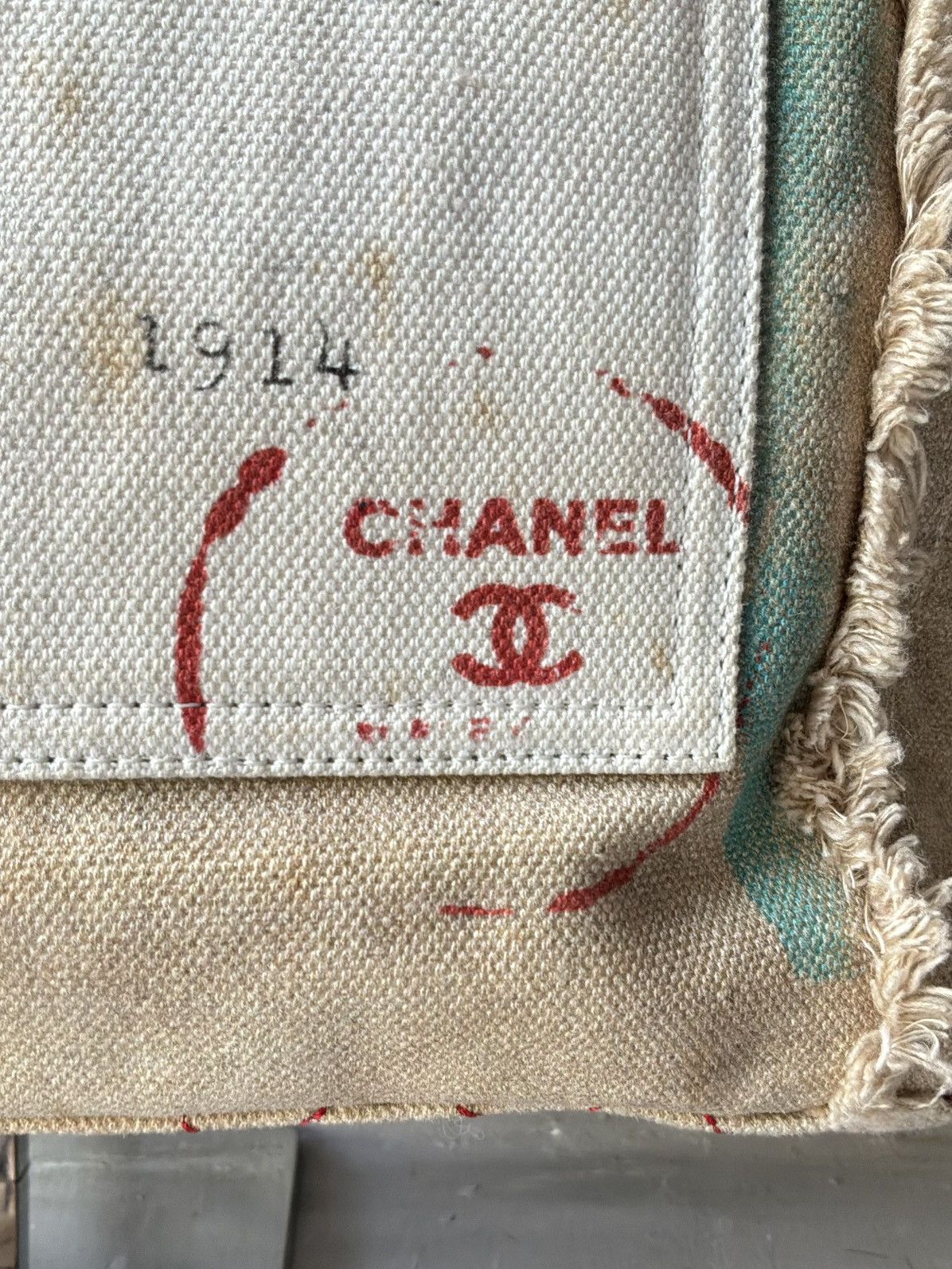 Chanel 2014 Chanel - Graffiti Canvas 3-Way Tote Bag Size ONE SIZE - 19 Thumbnail