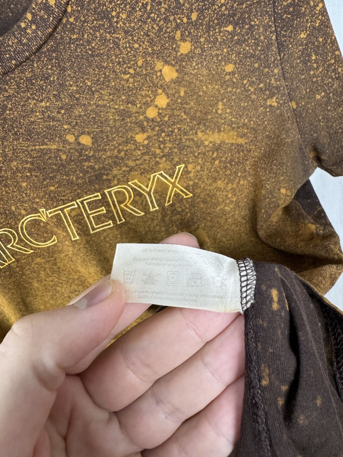 Arc'teryx Arcteryx women’s tie dye faded ss tee shirt double logo Size S / US 4 / IT 40 - 7 Thumbnail