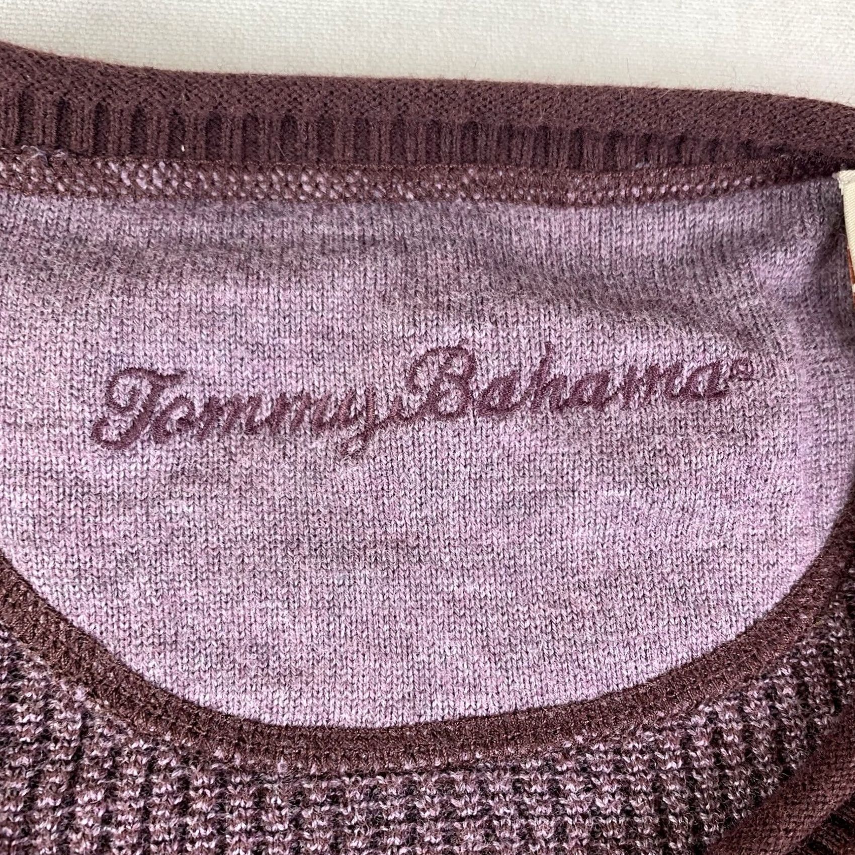 Tommy Bahama Tommy Bahama Sweater Mens Large V-Neck Knit Purple Long Sleeve Wool Cotton Pullover Knits, Regular Fit, Casual, Fall Winter Spring, Men Size US L / EU 52-54 / 3 - 2 Thumbnail