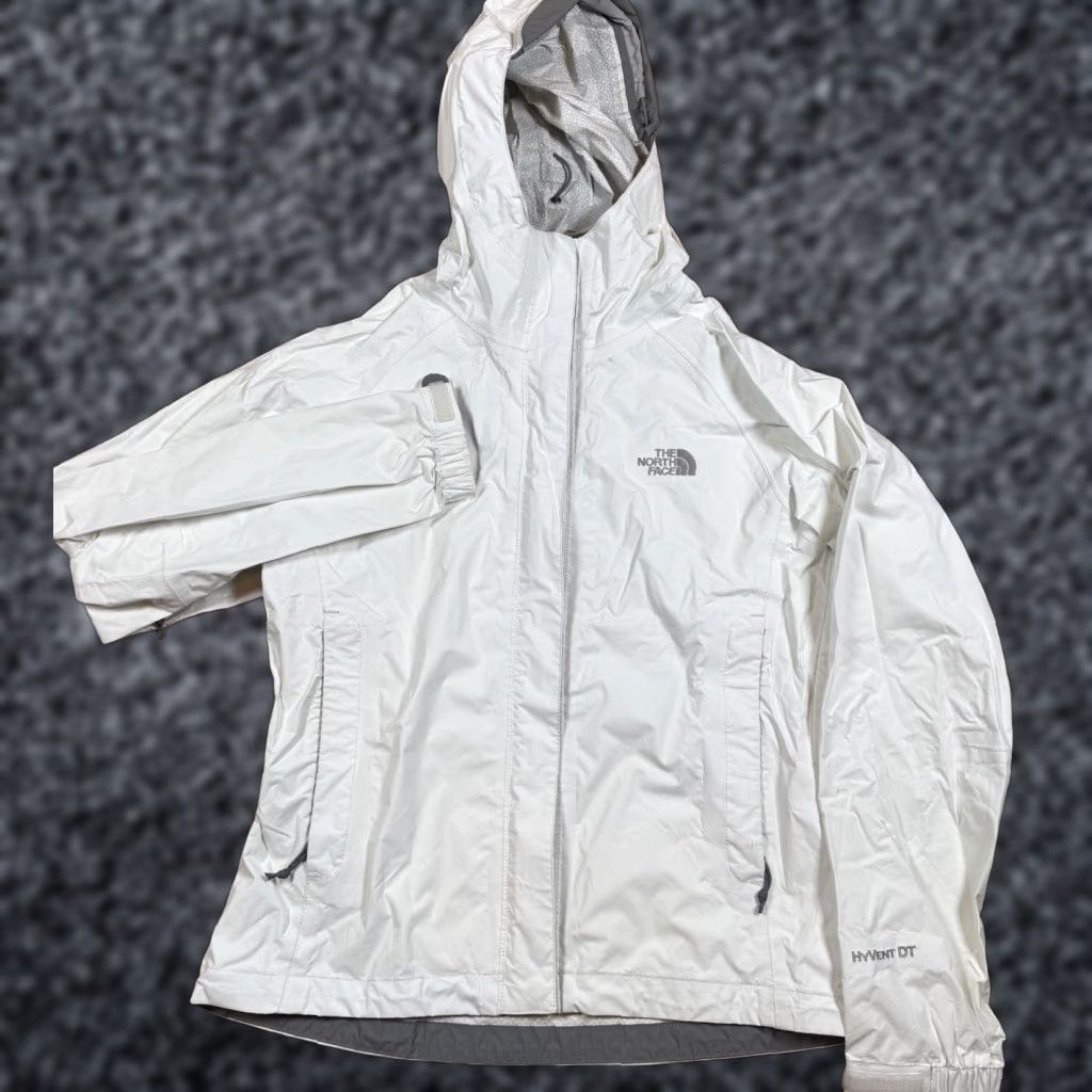 The North Face VINTAGE The North Face Windbreaker Jacket Womens XS White Hyvent 2.5 Waterproof Light Size XS / US 0-2 / IT 36-38 - 1 Thumbnail
