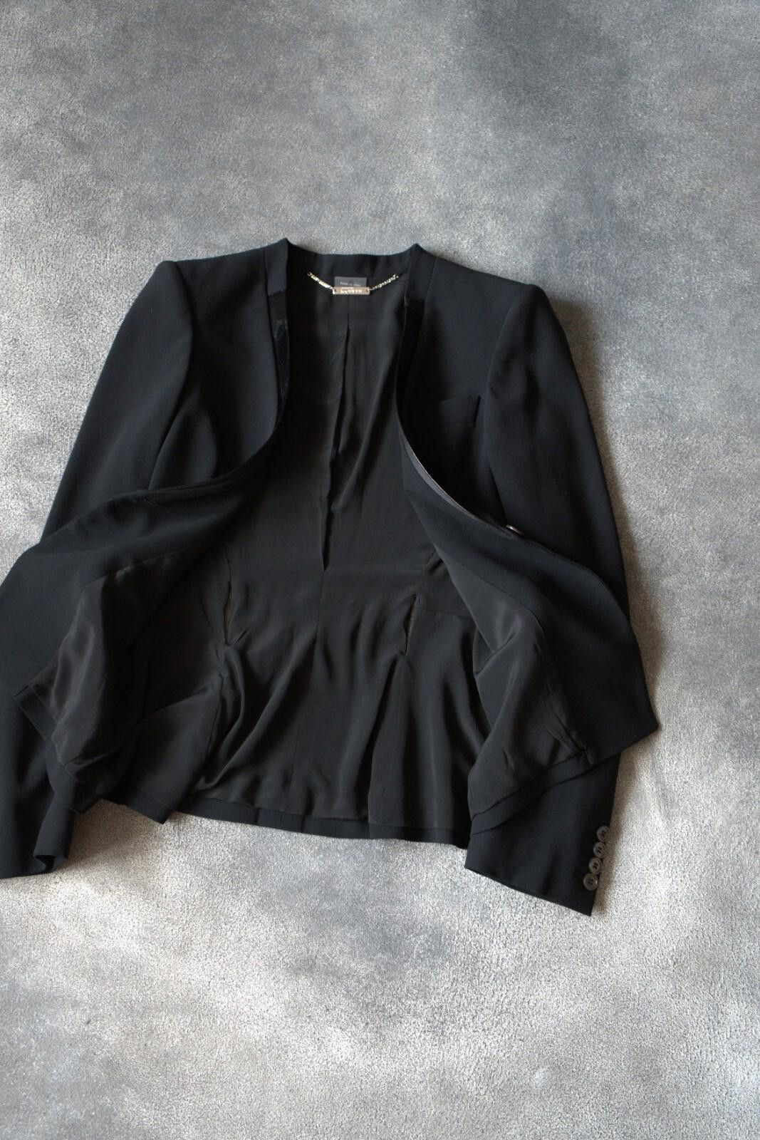 Alexander McQueen A/W 2007 Alexander McQueen “Witches” Patent Collar Blazer Size S / US 4 / IT 40 - 9 Thumbnail