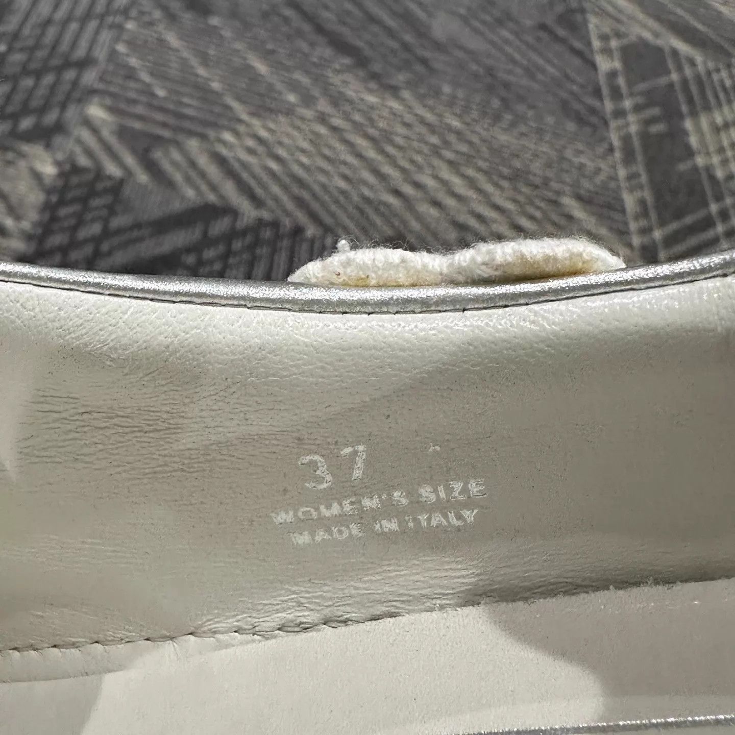 Roberto Cavalli Roger Vivier White Square Crystal Lace Sneaker 37 99 New Size US 6.5 / IT 36.5 - 7 Thumbnail