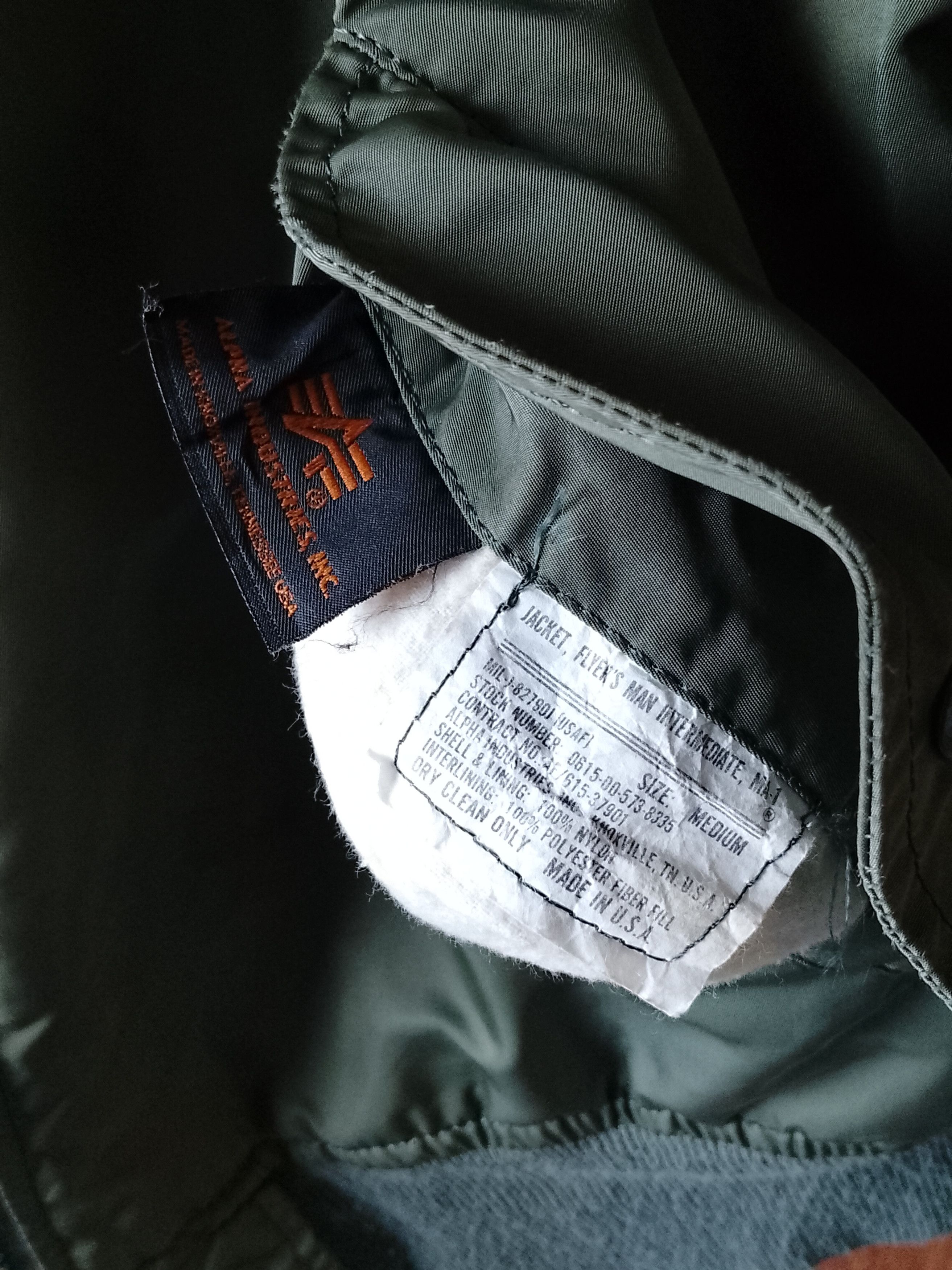 Alpha Industries Alpha Industries Bomber Jacket Vintage Size US M / EU 48-50 / 2 - 5 Thumbnail