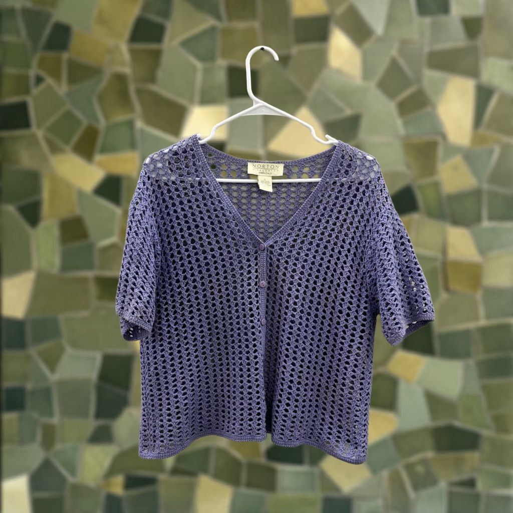 Vintage Norton McNaughton Womens Sweater Large Purple Button Up Short Sleeve Open Knit Blouse Shirt V-Neck Knit Casual Lightweight Regular Womens XS-XL Size L / US 10 / IT 46 - 1 Thumbnail