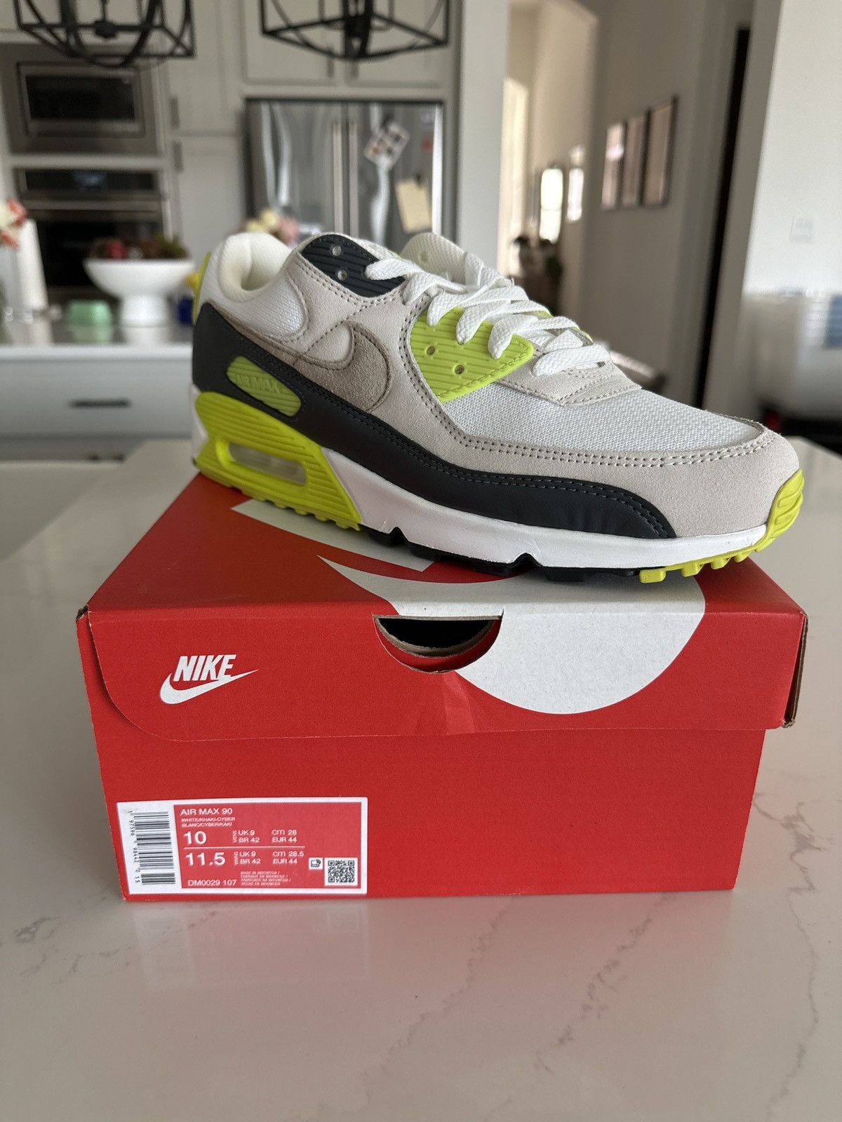 Nike Nike Air Max 90 - White/Khaki-Cyber Size US 10 / EU 43 - 10 Thumbnail