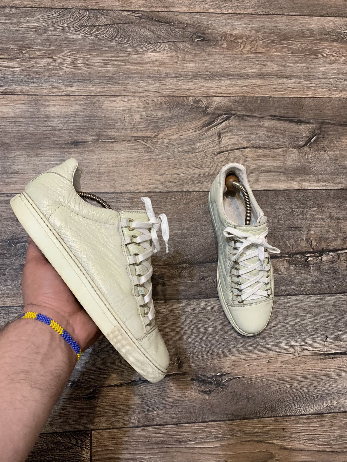 Balenciaga arena low beige best sale