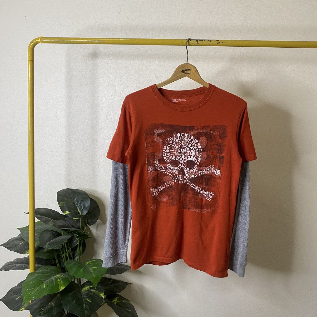 Gap Y2K Skulls Double Sleeves Cyber Gothic Punk Grunge Emo LS T Size US S / EU 44-46 / 1 - 1 Thumbnail