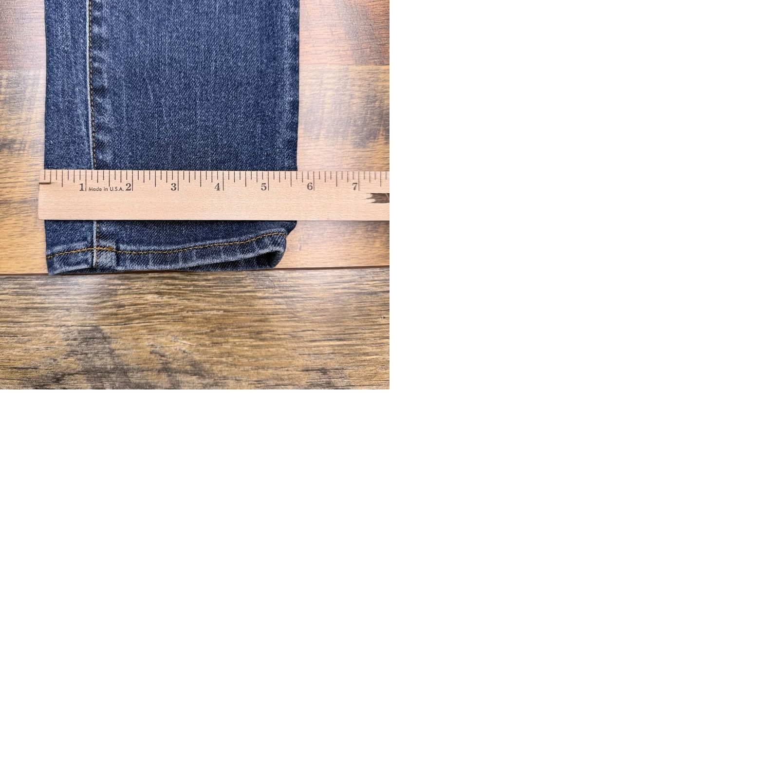 American Eagle Outfitters American Eagle Outfitters Jeans Male 28x32 Slim Distressed Button Logo Belt Loops 5-Pocket Denim Blue Cotton Blend Mid Rise Skinny Modern Comfort Size US 28 / EU 44 - 10 Thumbnail