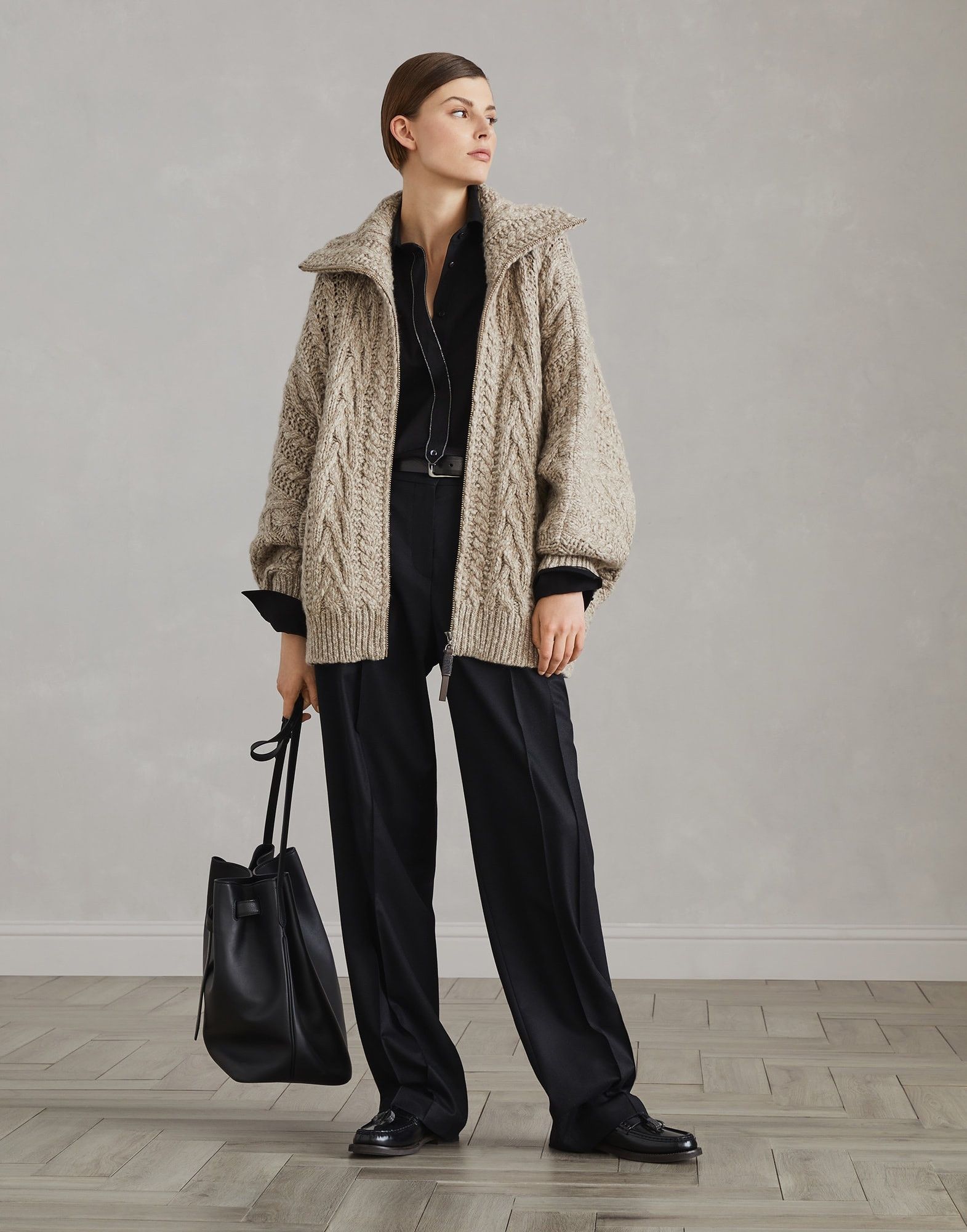 Brunello Cucinelli o1la1rc1a0326 Virgin Loose Straight Trousers in Black Size 28" / US 6 / IT 42 - 4 Thumbnail