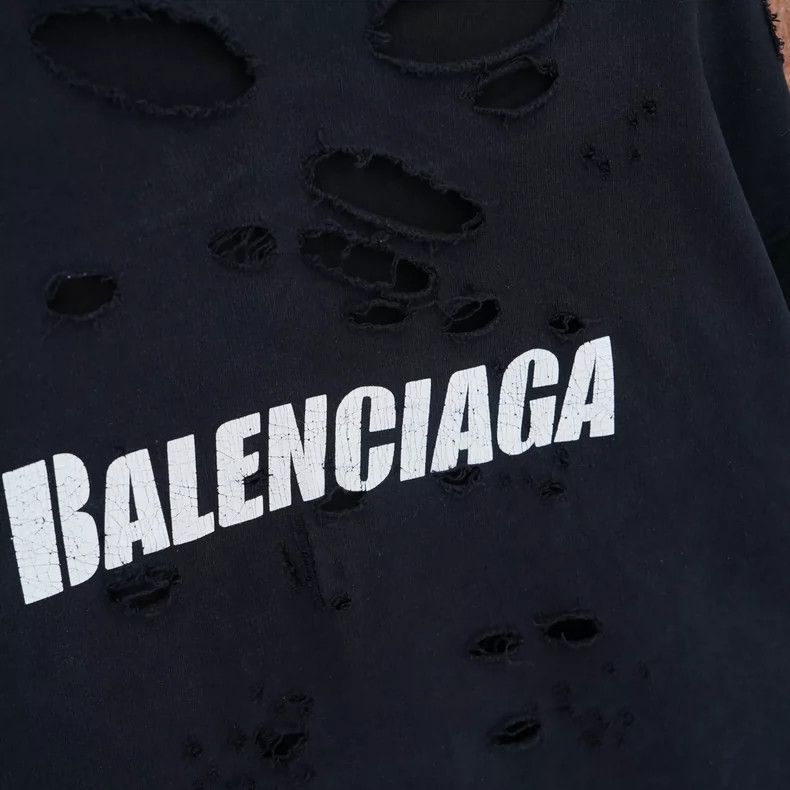 Balenciaga Balenciaga Distressed Hoodie Sweatshirt - dmc Size US XXS / EU 40 - 1 Thumbnail