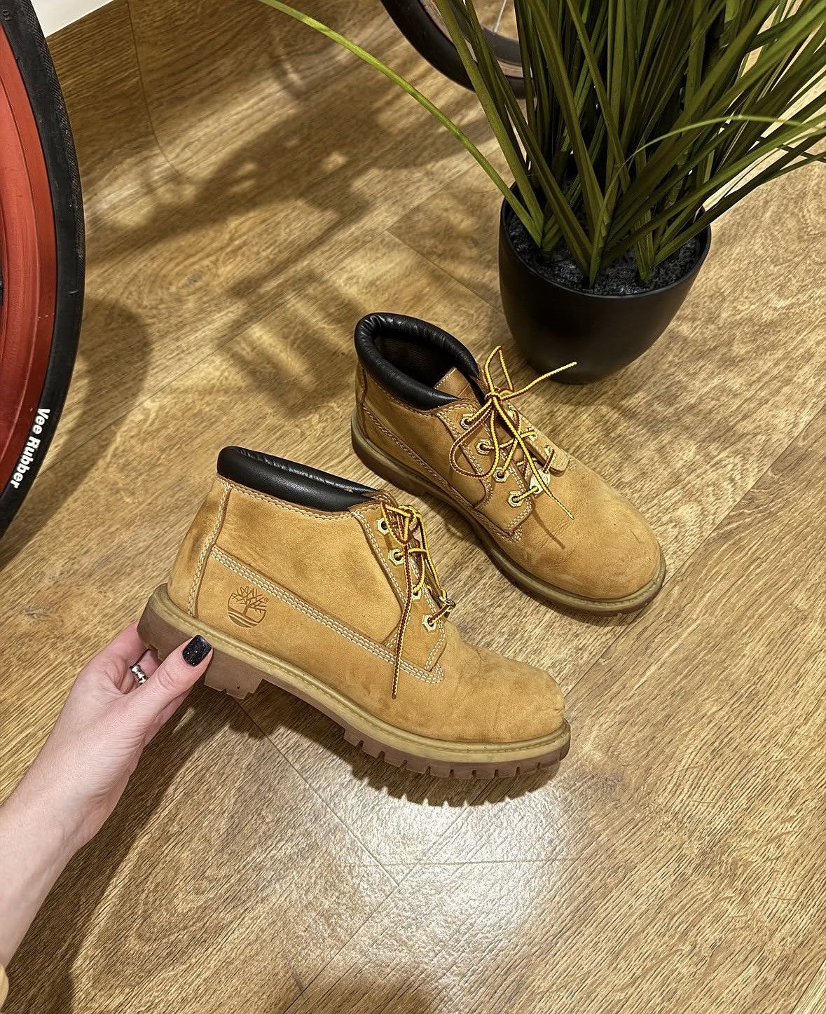 Timberland TIMBERLAND WMNS WATERPROOF BOOTS Size US 5.5 / IT 35.5 - 1 Thumbnail
