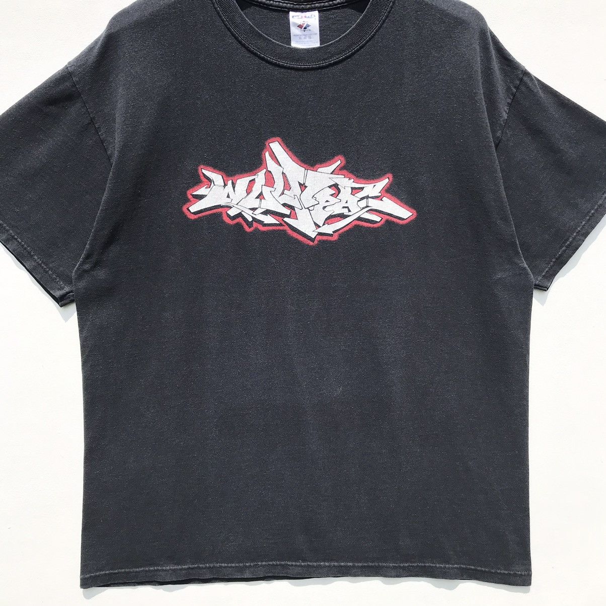 Band Tees 🔥Rare🔥Vintage Wolfpac Rap Rock Band Bloodhound Gang SunFaded Size US XL / EU 56 / 4 - 12 Thumbnail