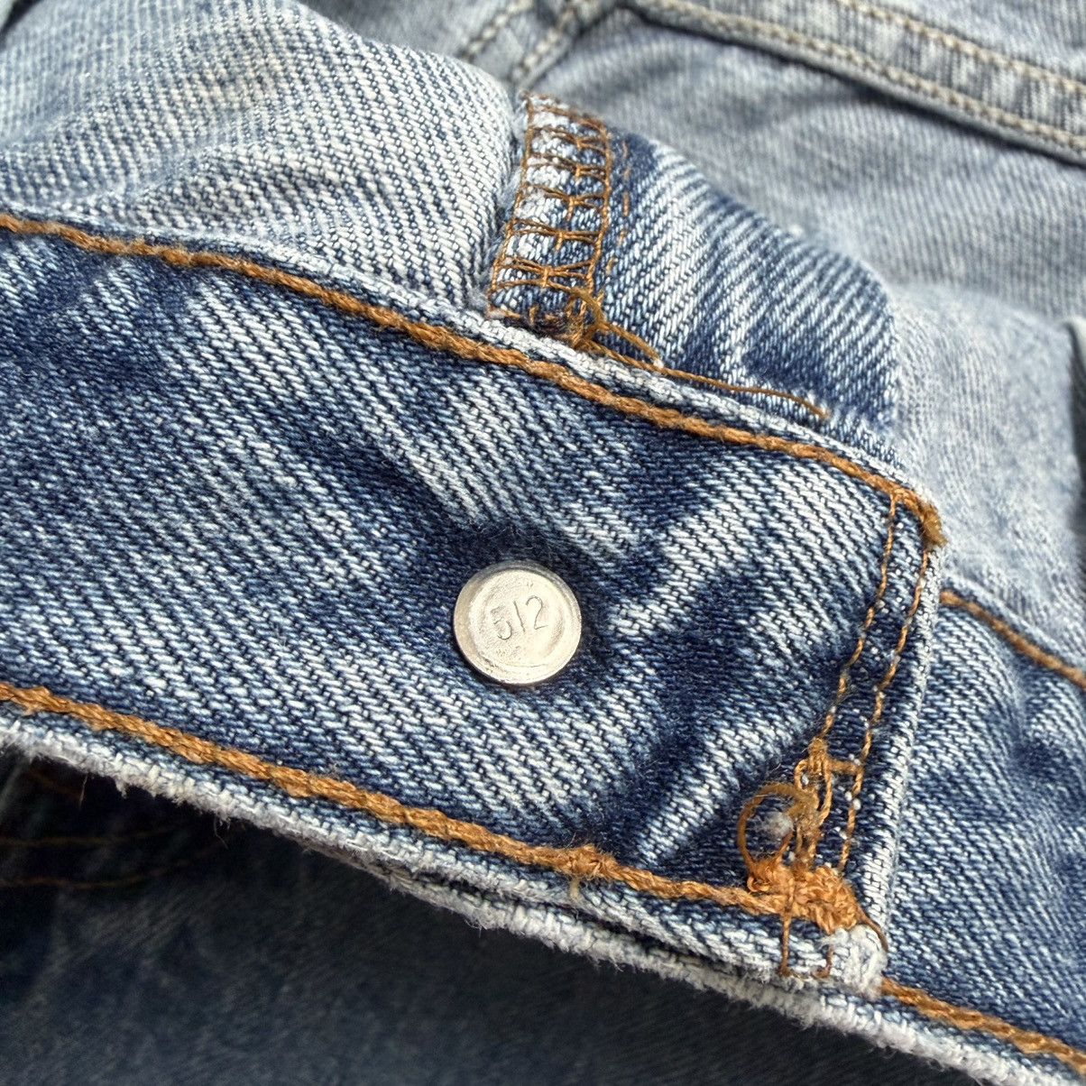 Levi's Vintage 1990s 90s Levi’s 505 Straight Leg Regular Fit Jeans Size US 36 / EU 52 - 4 Thumbnail